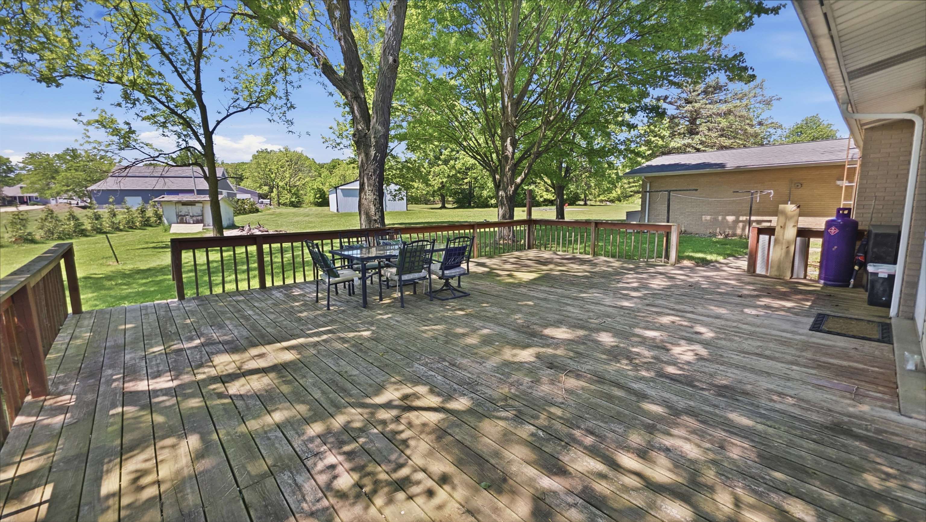 6089 N Seymour Road