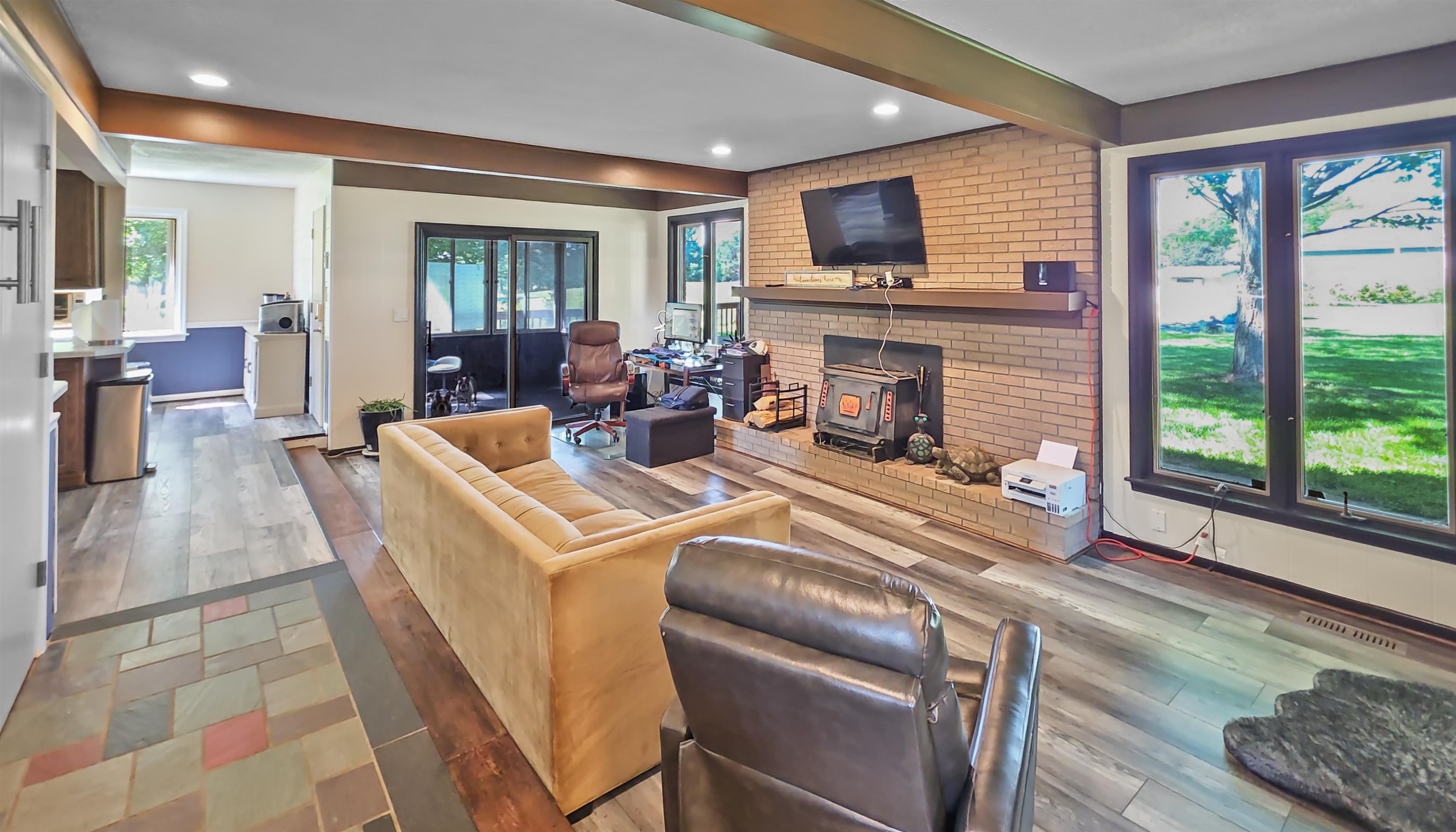 6089 N Seymour Road