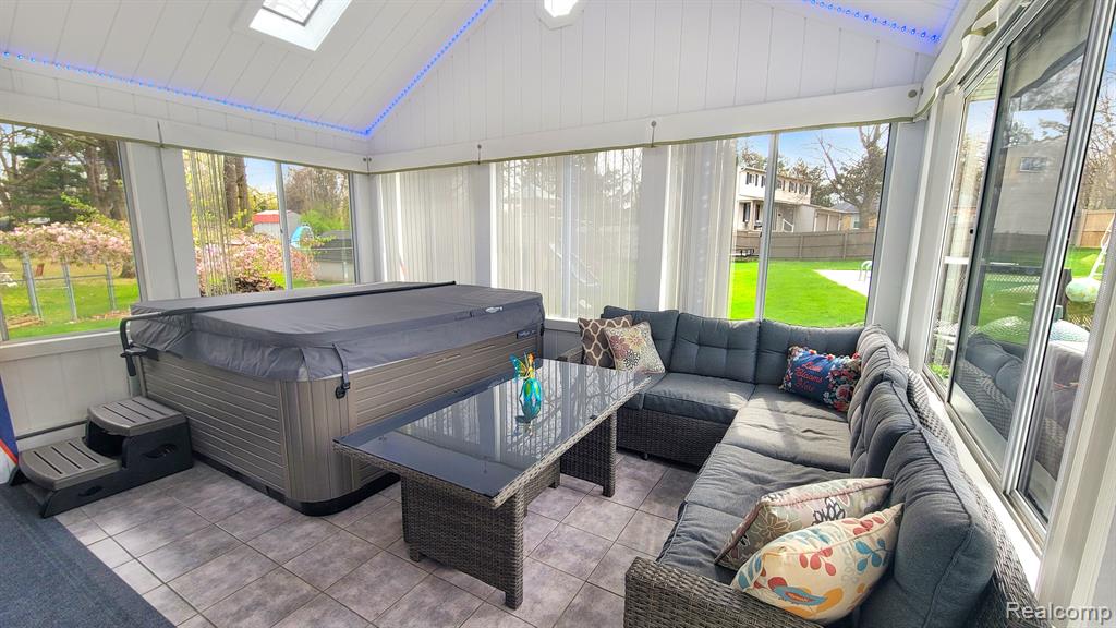 9117 Pine Bluff Drive