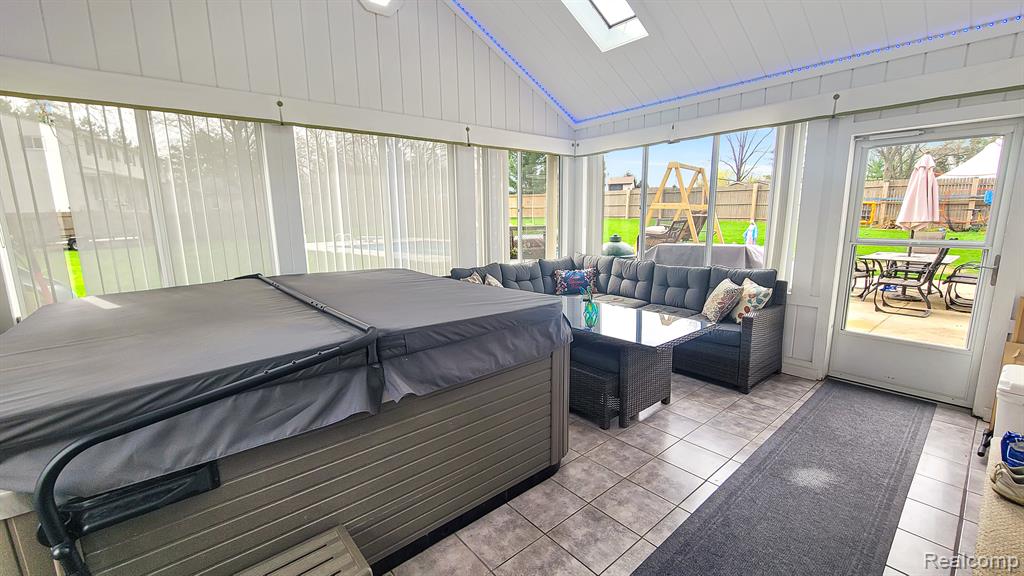 9117 Pine Bluff Drive