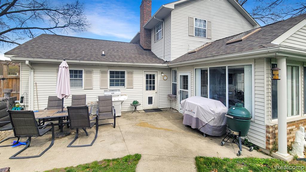 9117 Pine Bluff Drive