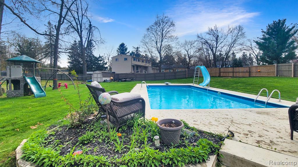 9117 Pine Bluff Drive