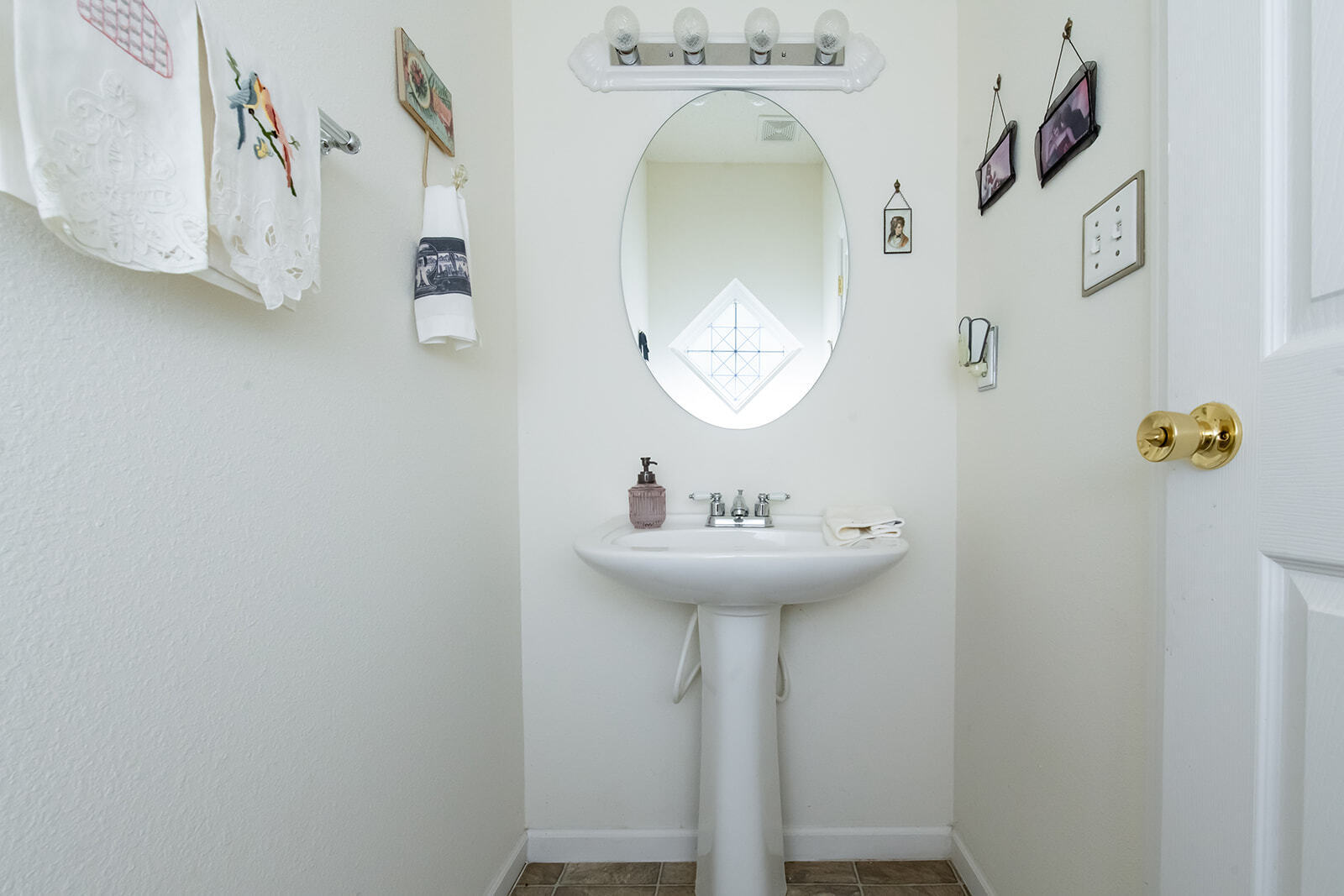 1517 Round Lake Road