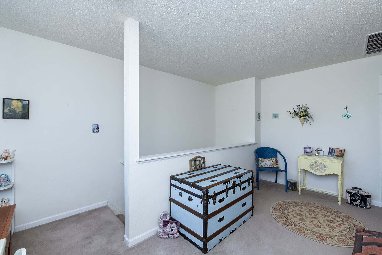 1517 Round Lake Road