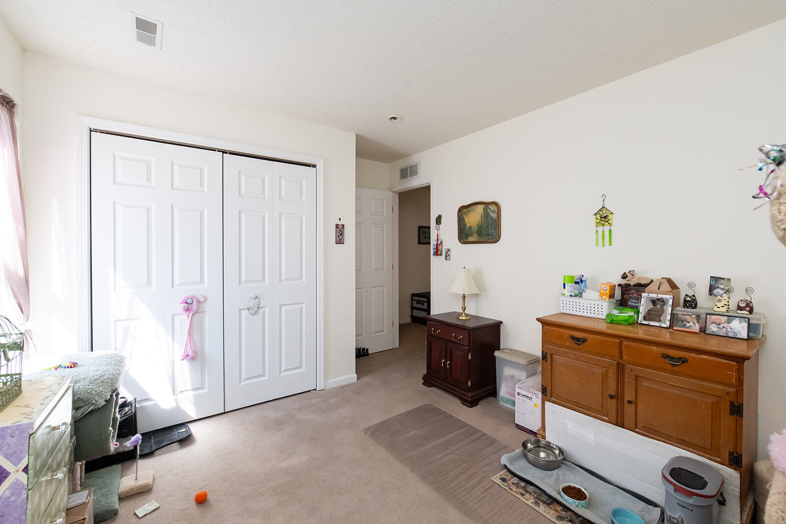 1517 Round Lake Road