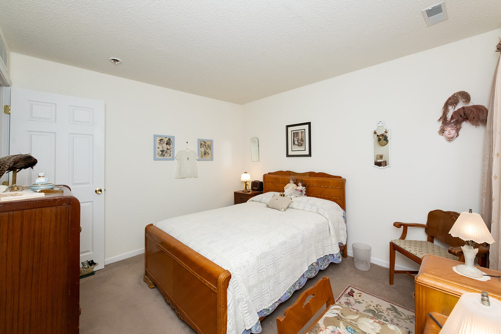 1517 Round Lake Road