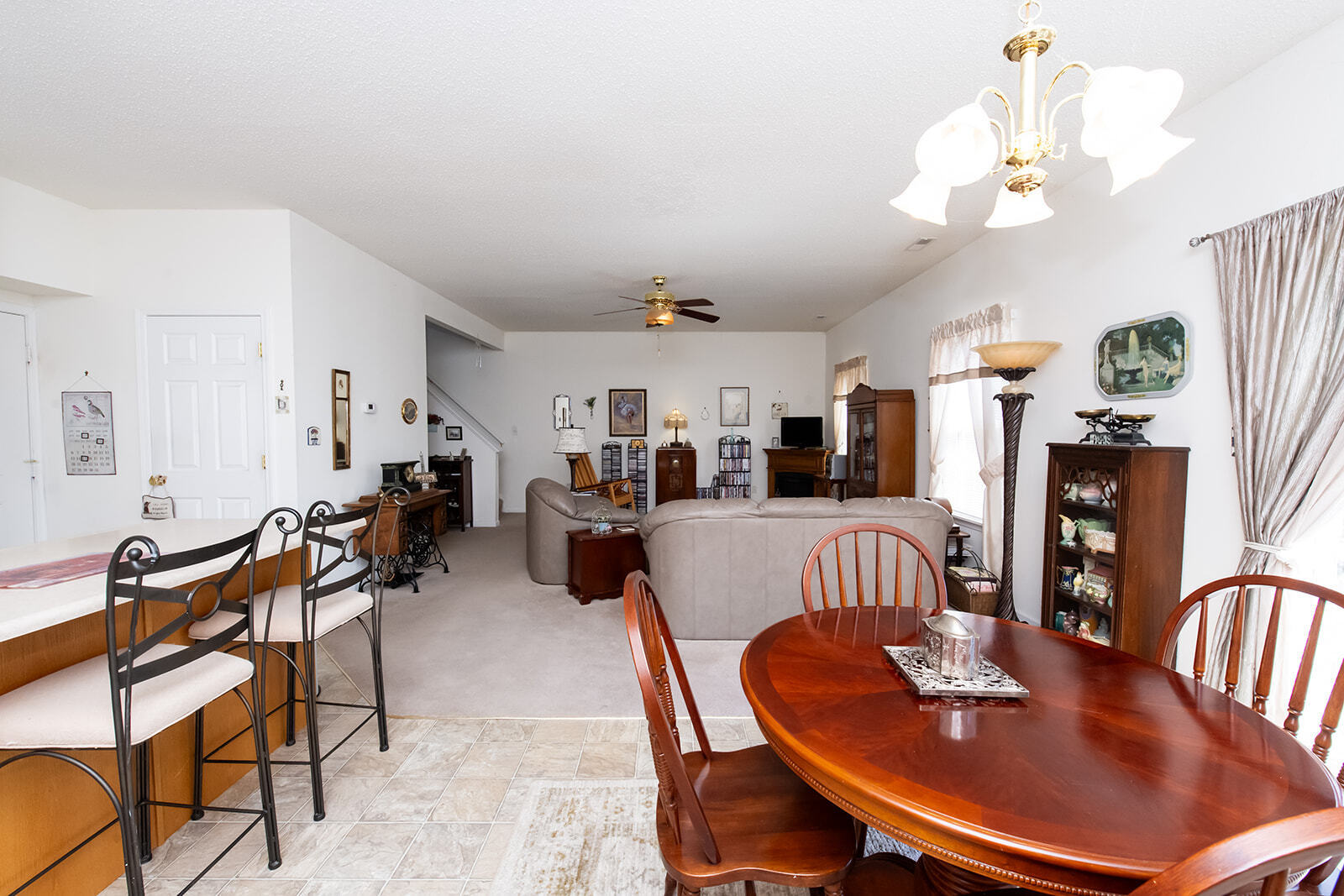 1517 Round Lake Road