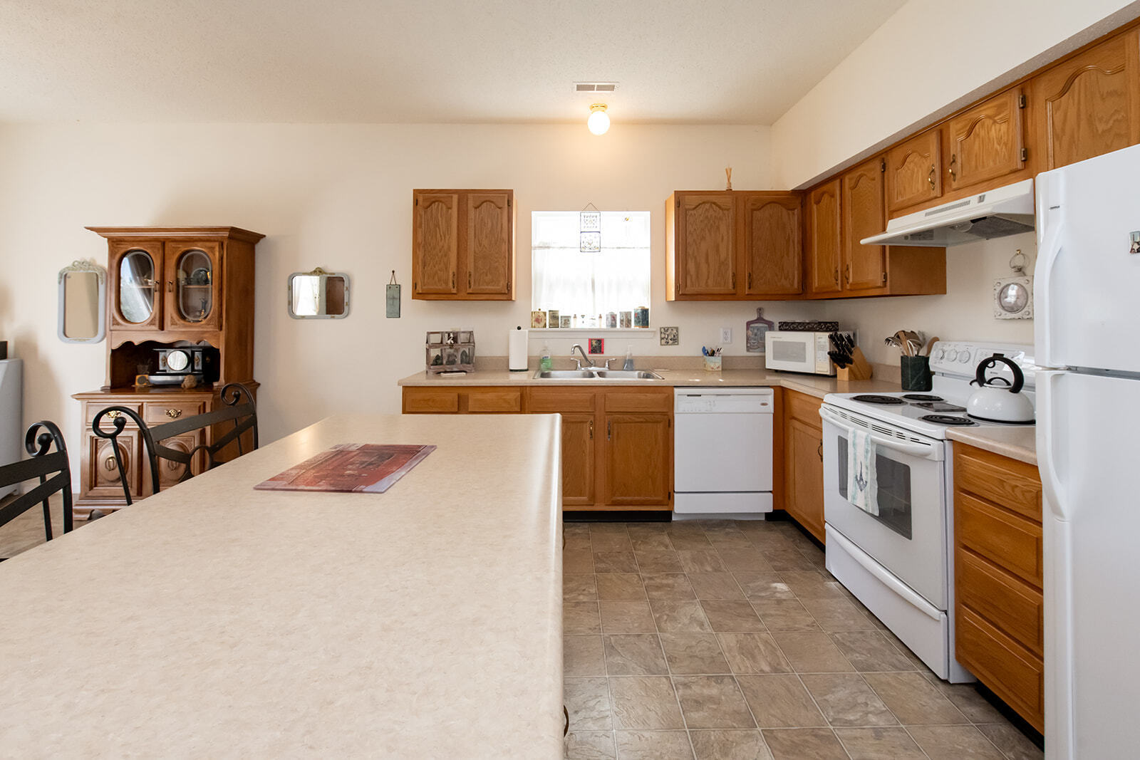 1517 Round Lake Road