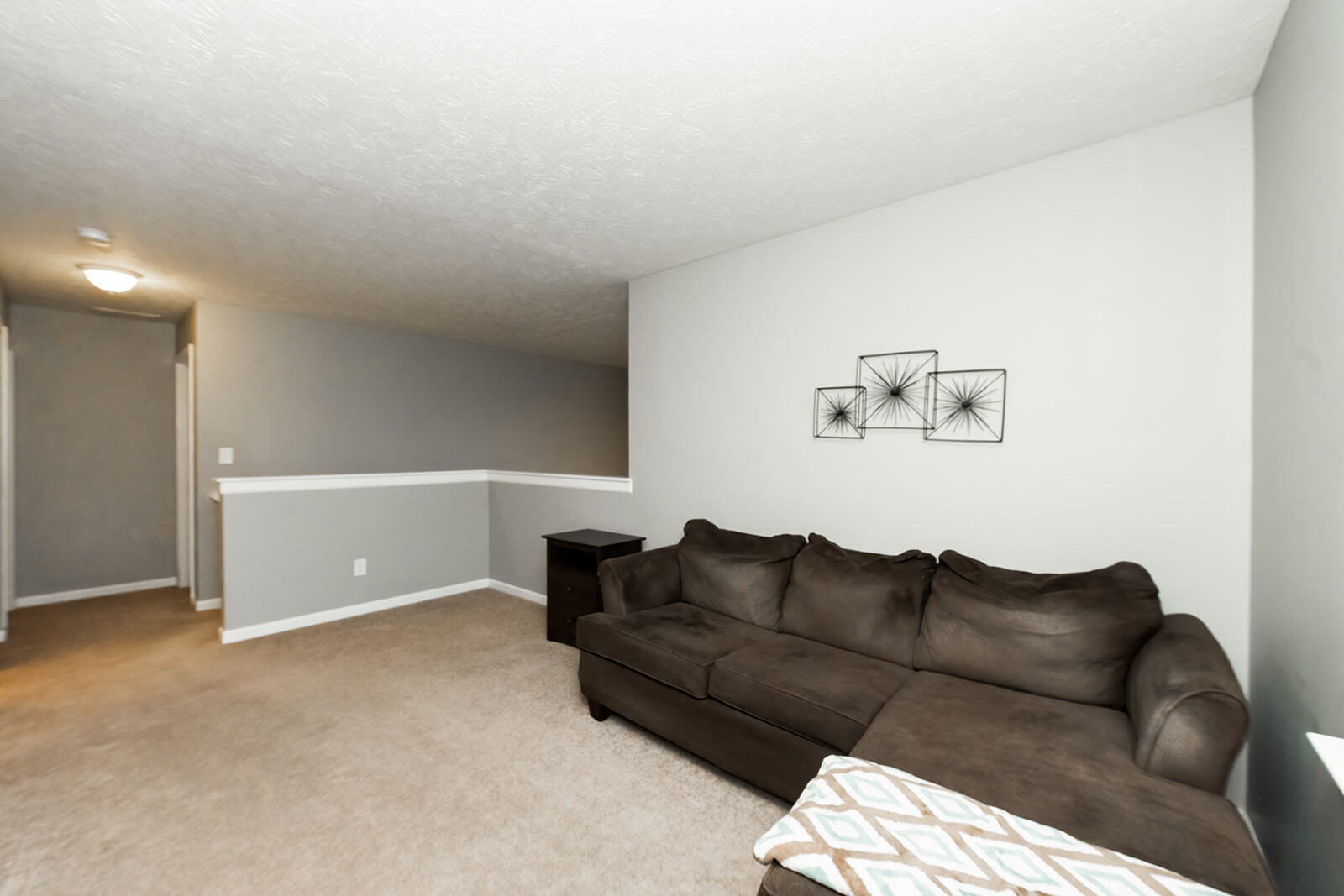 3329 Clary Blvd South Drive