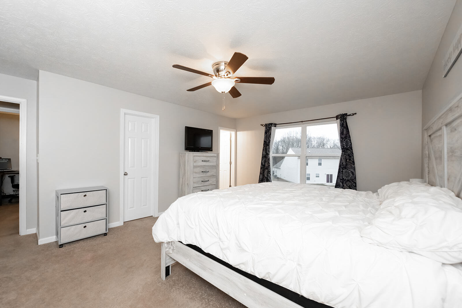 3329 Clary Blvd South Drive