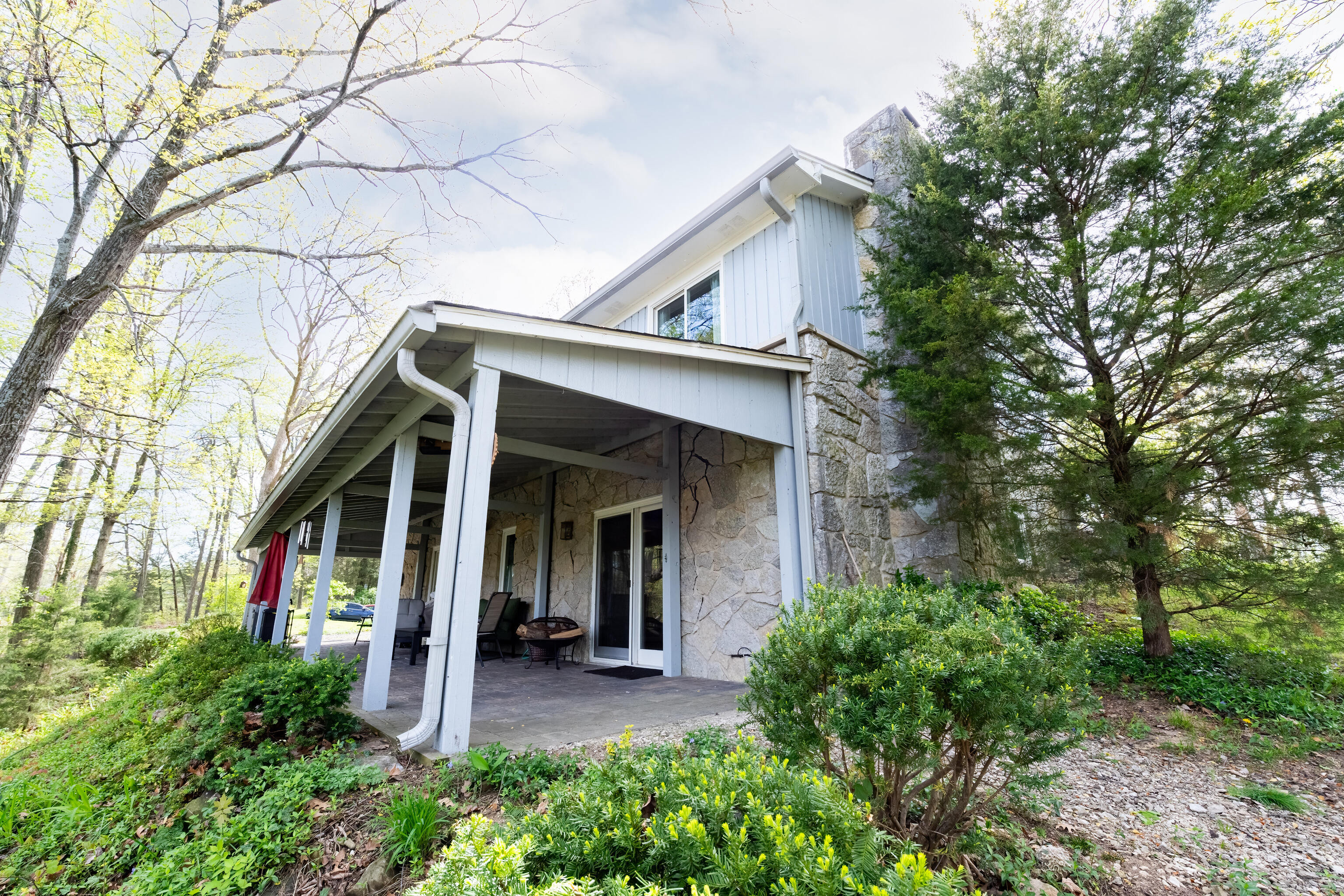 5855 Paradise Drive