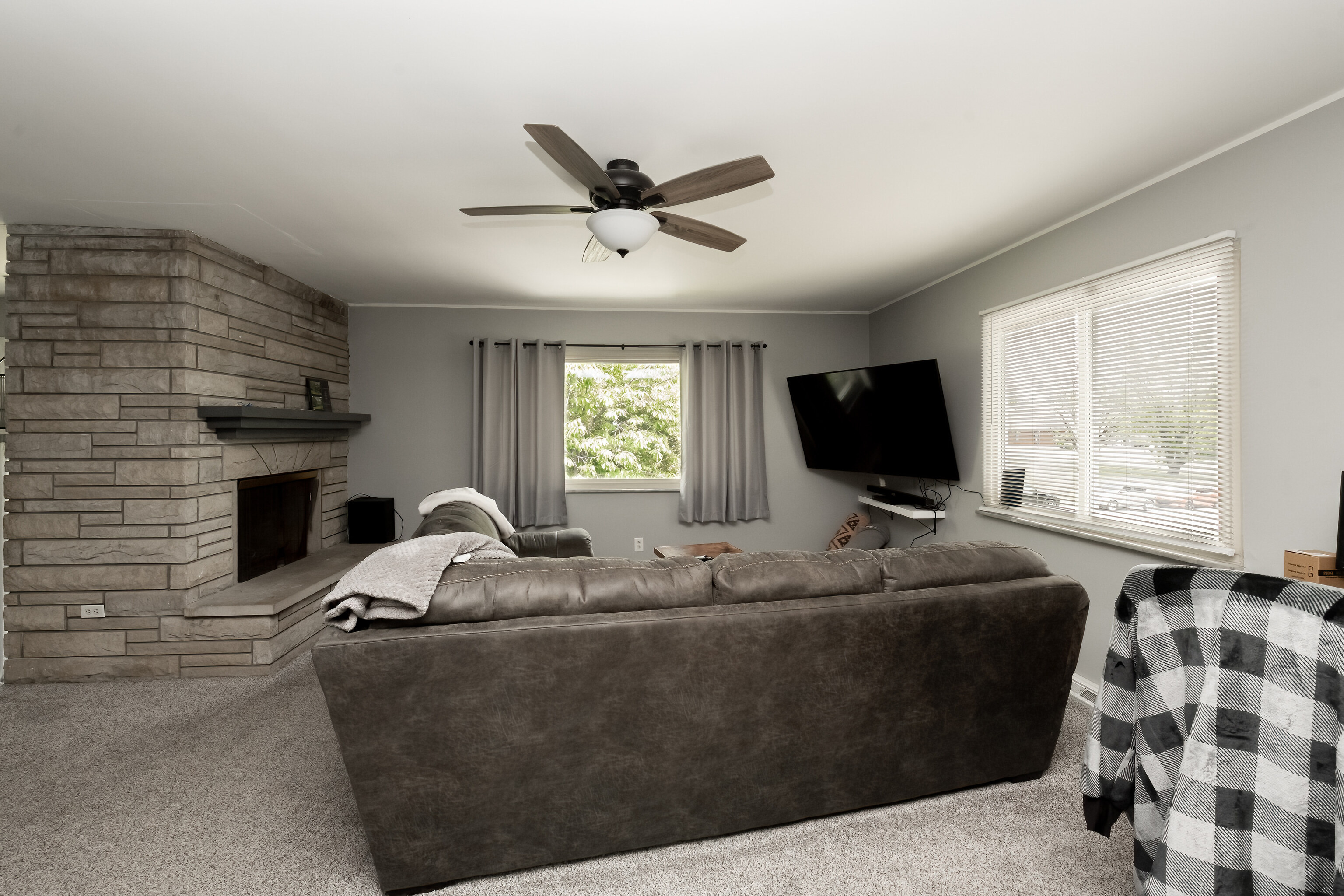 284 Sunset Boulevard