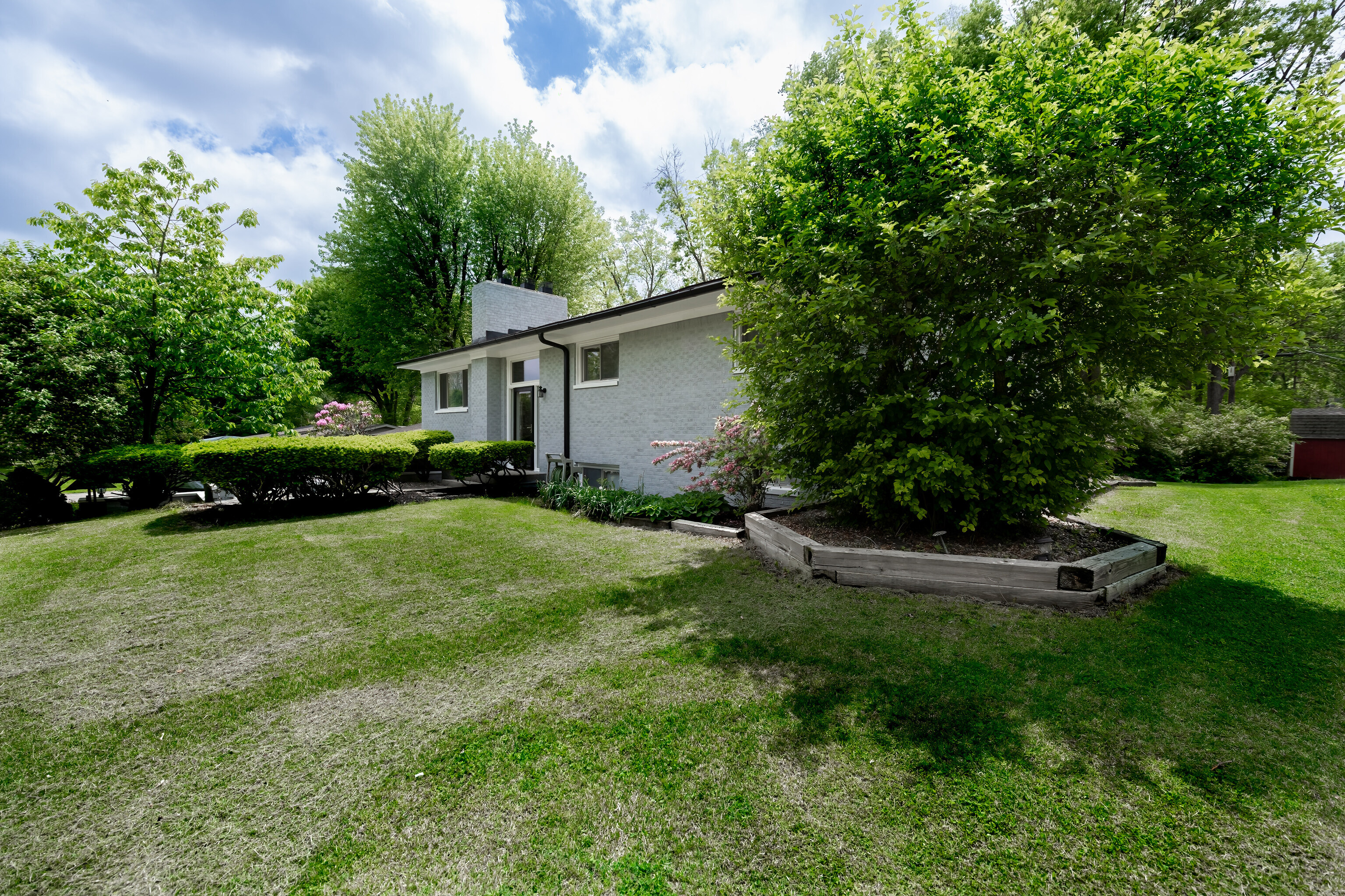 284 Sunset Boulevard