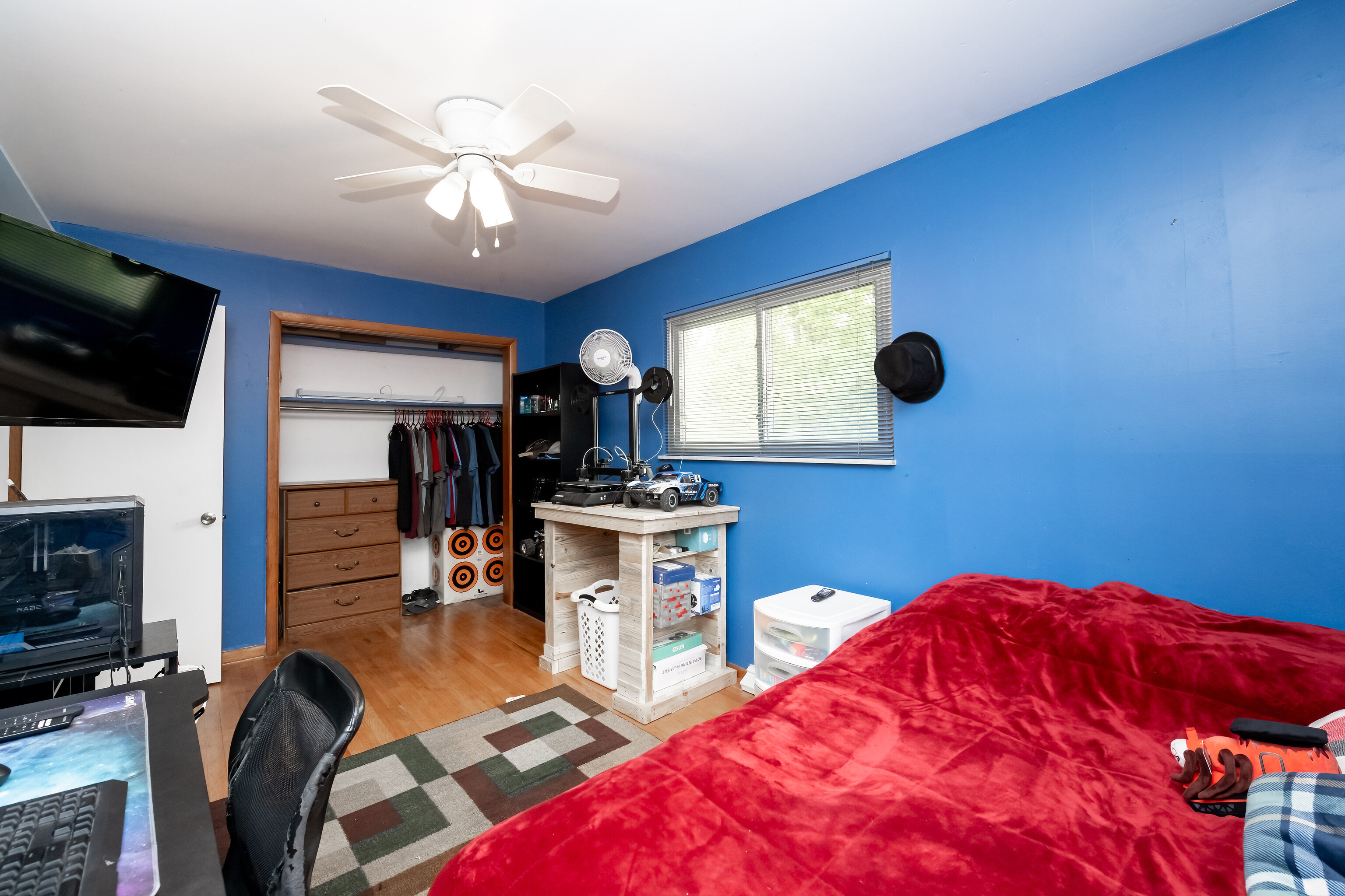 284 Sunset Boulevard