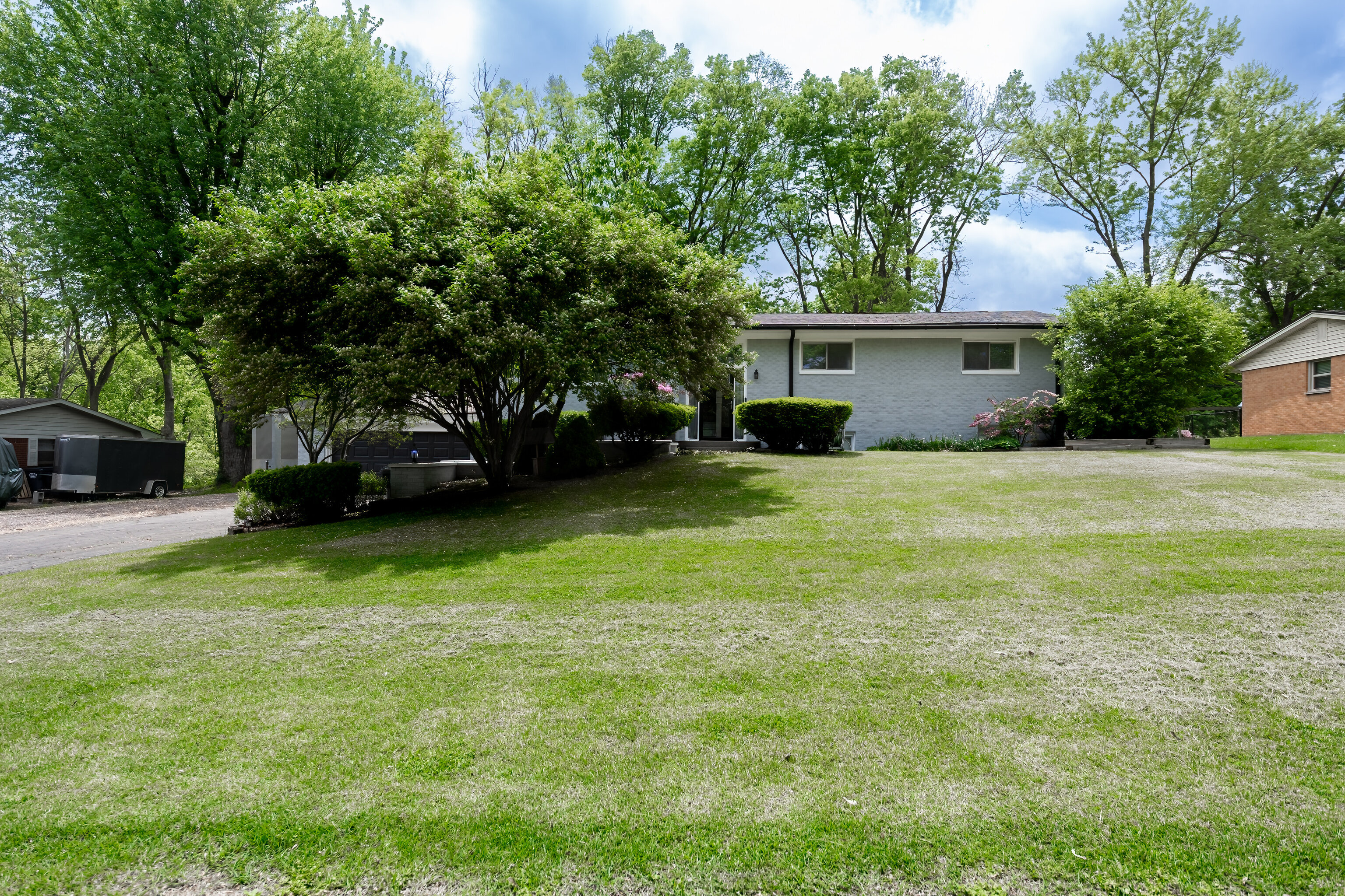 284 Sunset Boulevard