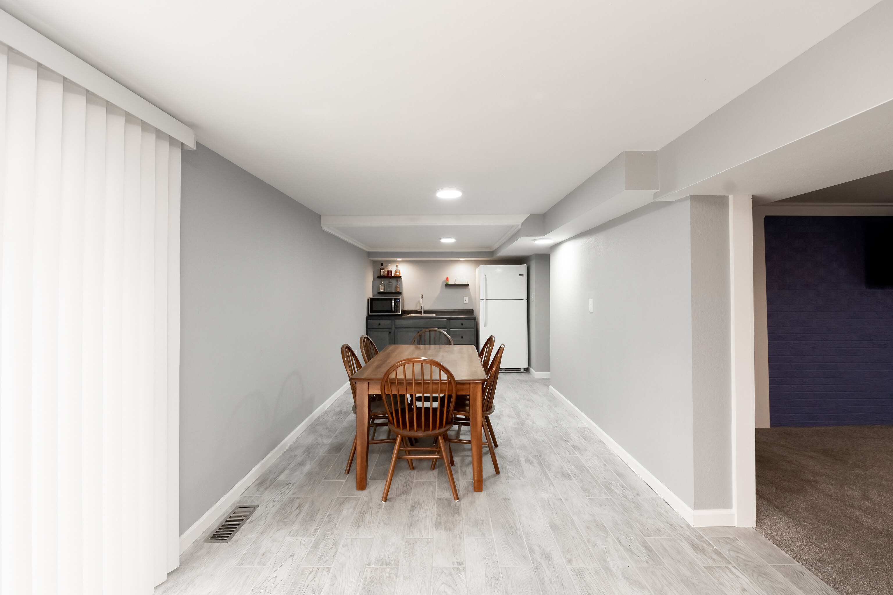 284 Sunset Boulevard