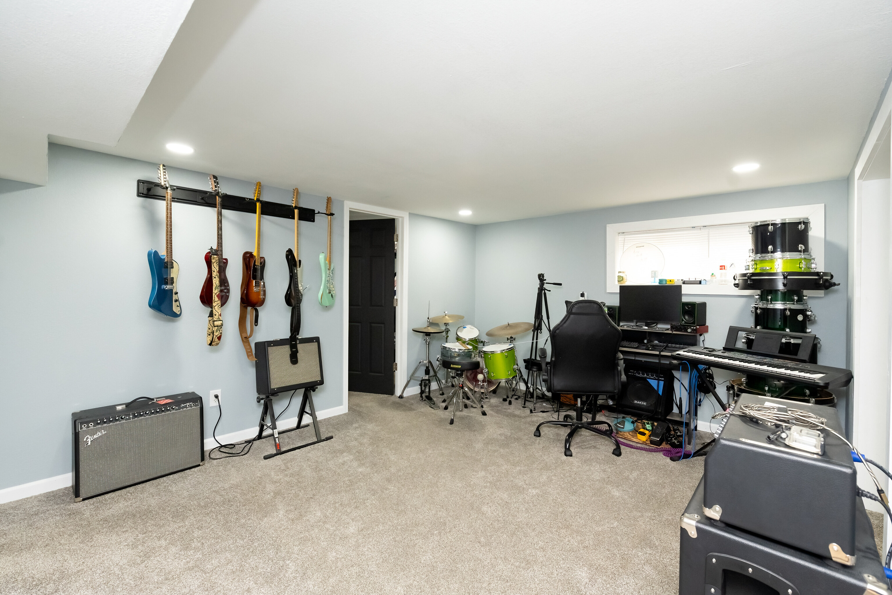 284 Sunset Boulevard