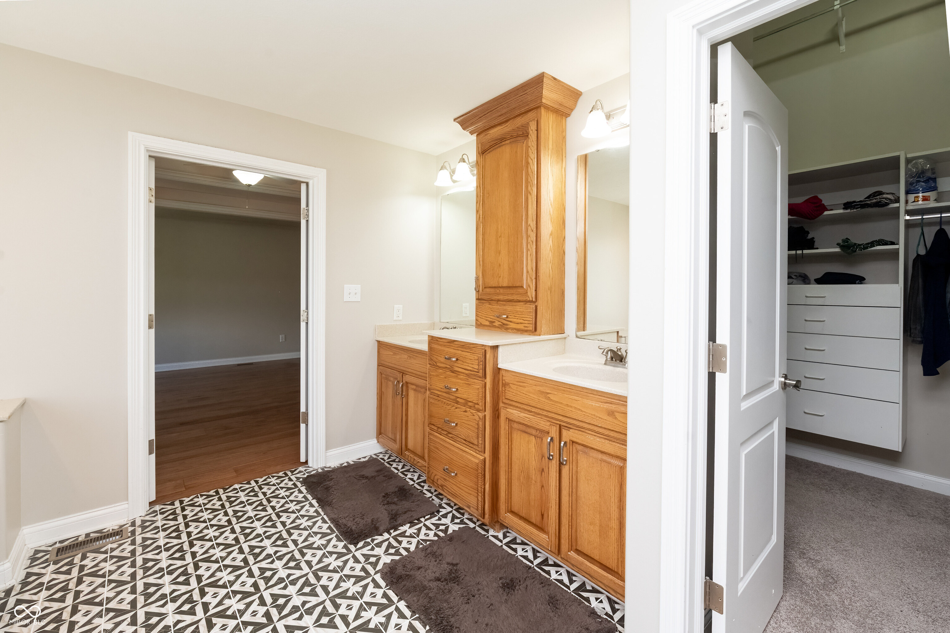 3649 Walnut Hill Court
