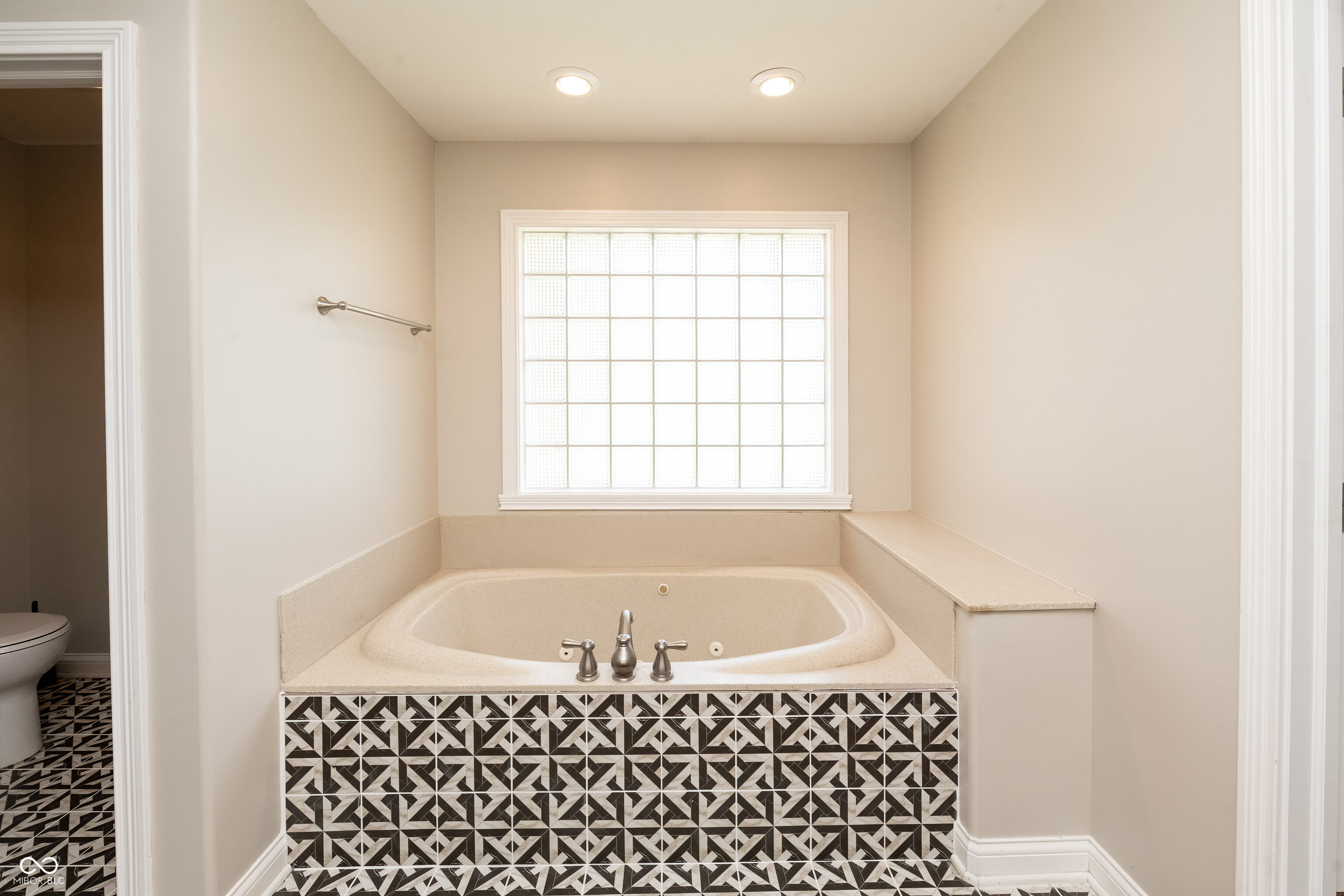 3649 Walnut Hill Court