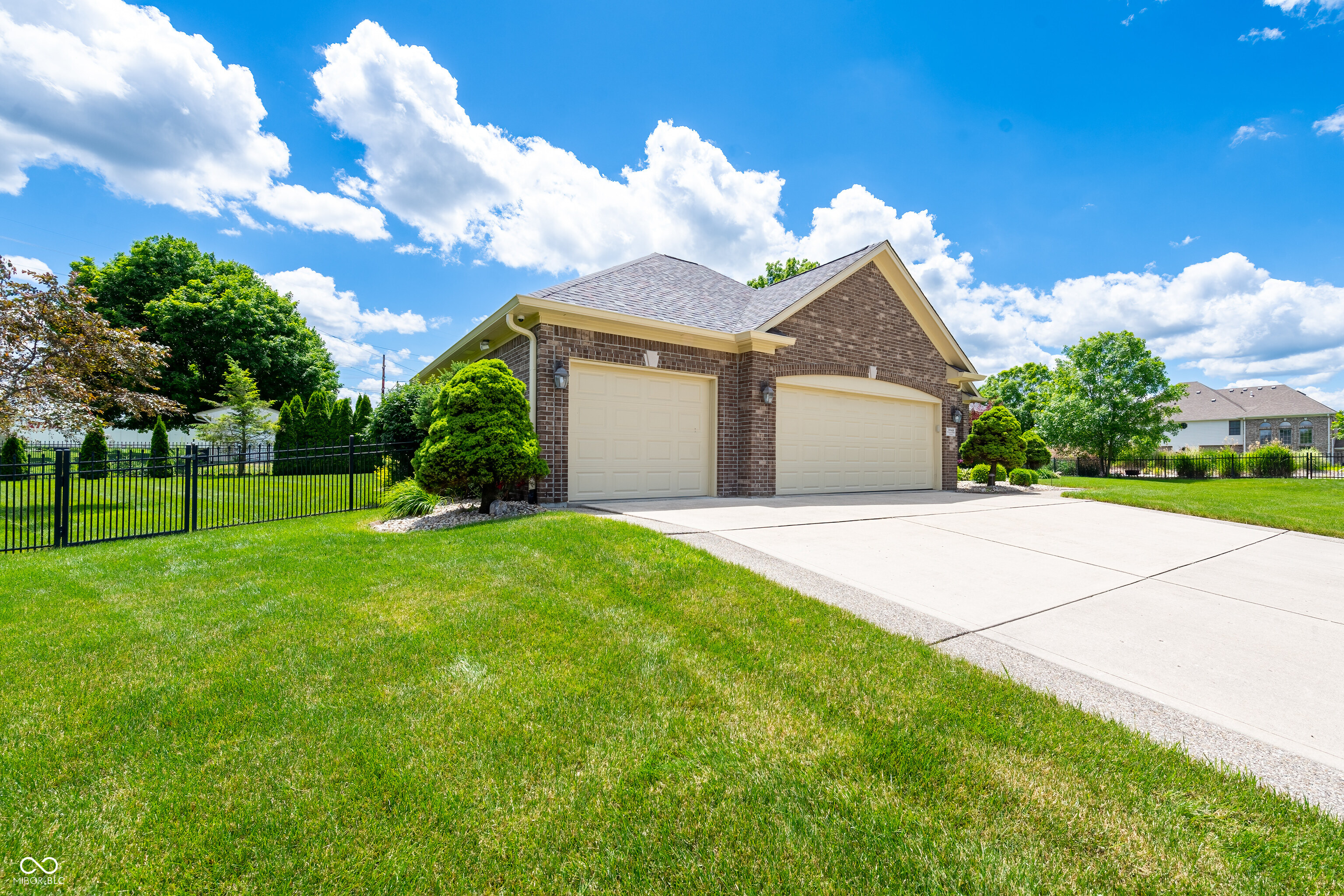 3649 Walnut Hill Court