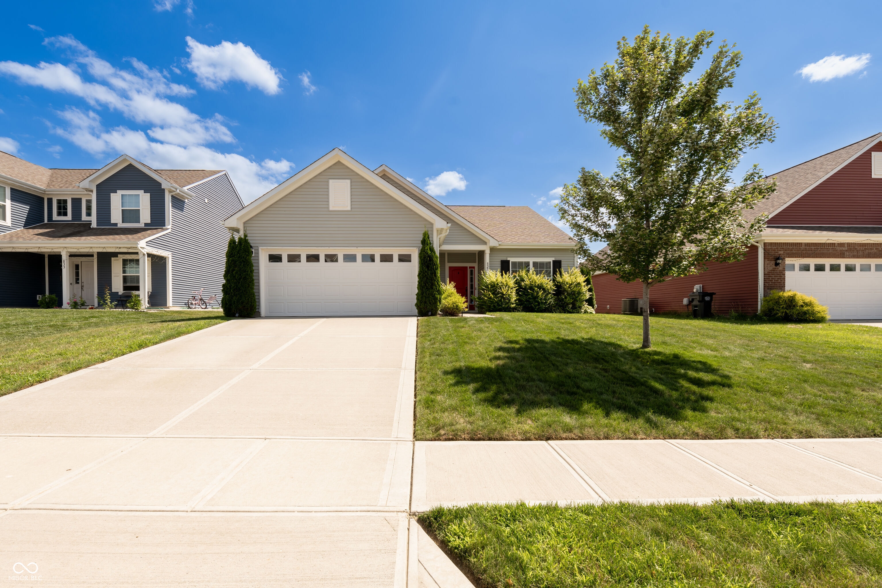 827 Blue Ash Trail