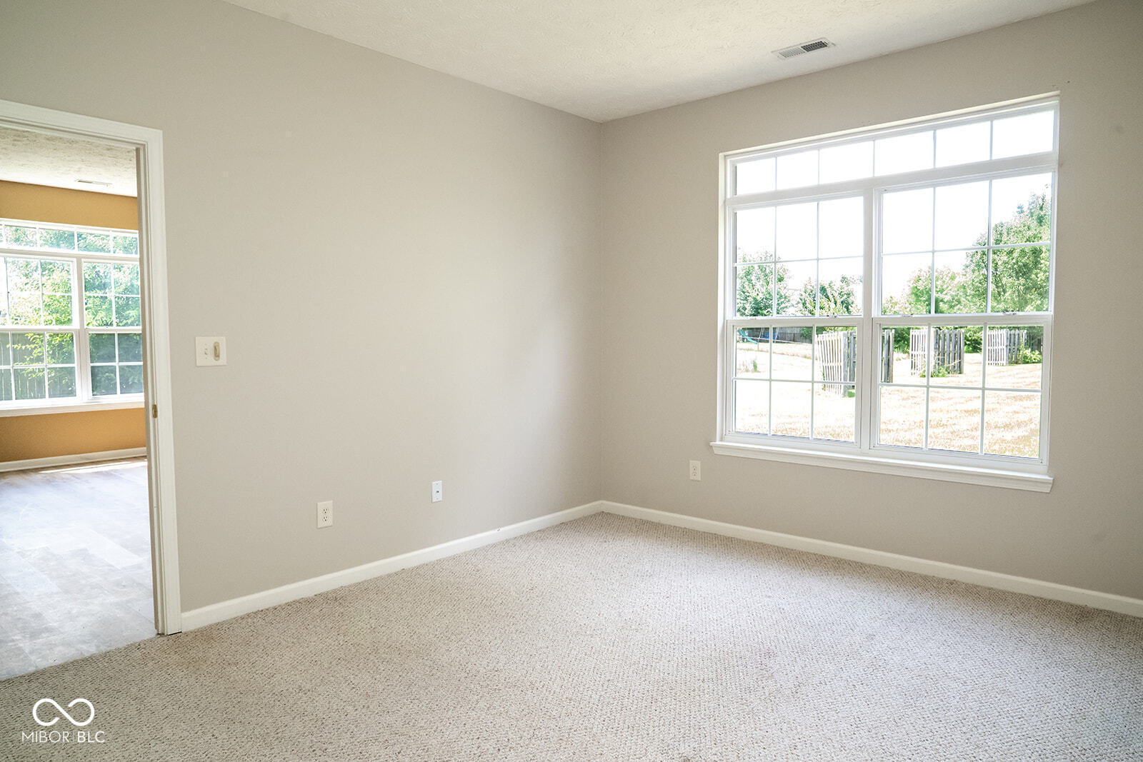 7226 Wyatt Lane