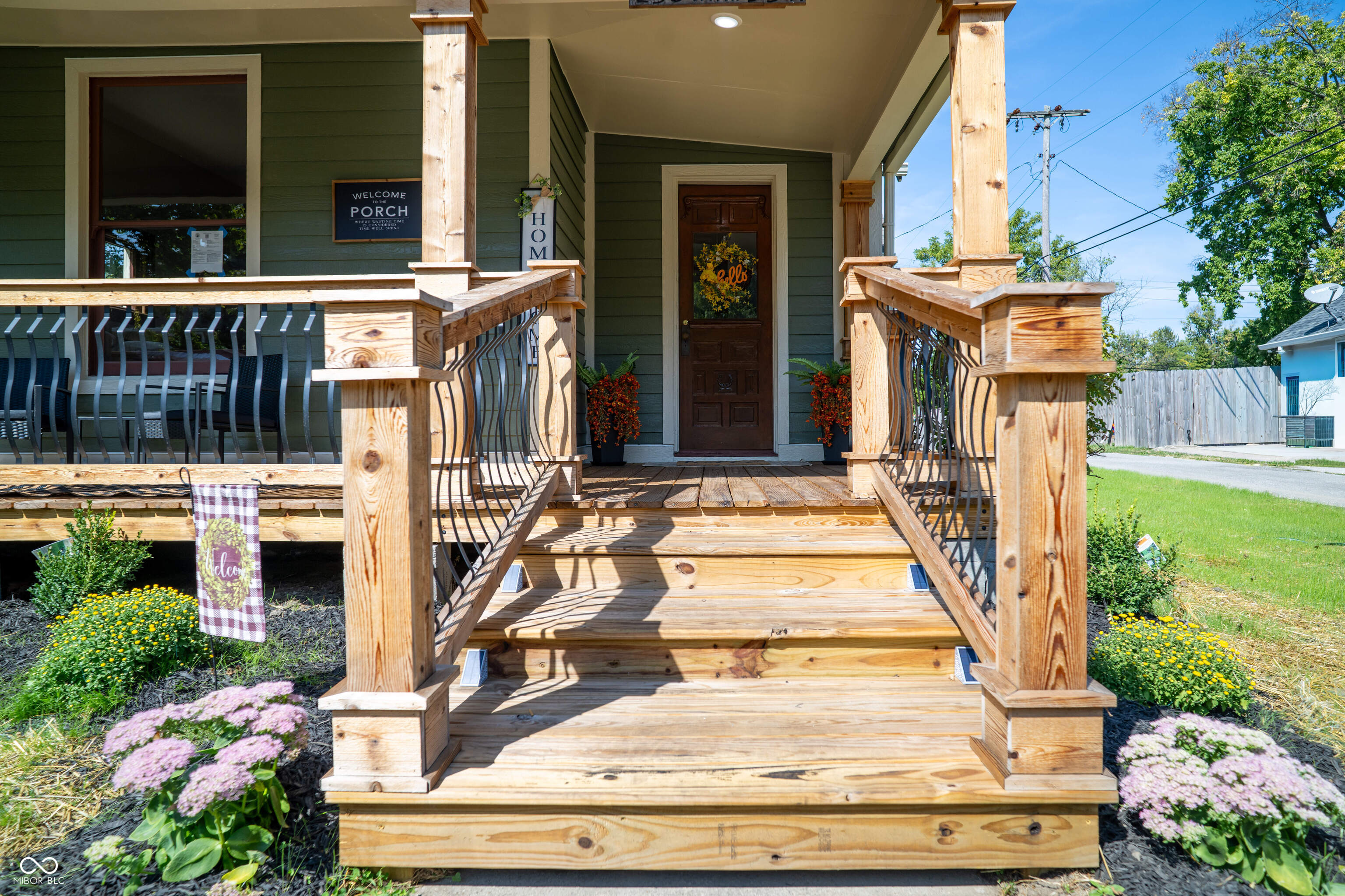 250 W King Street