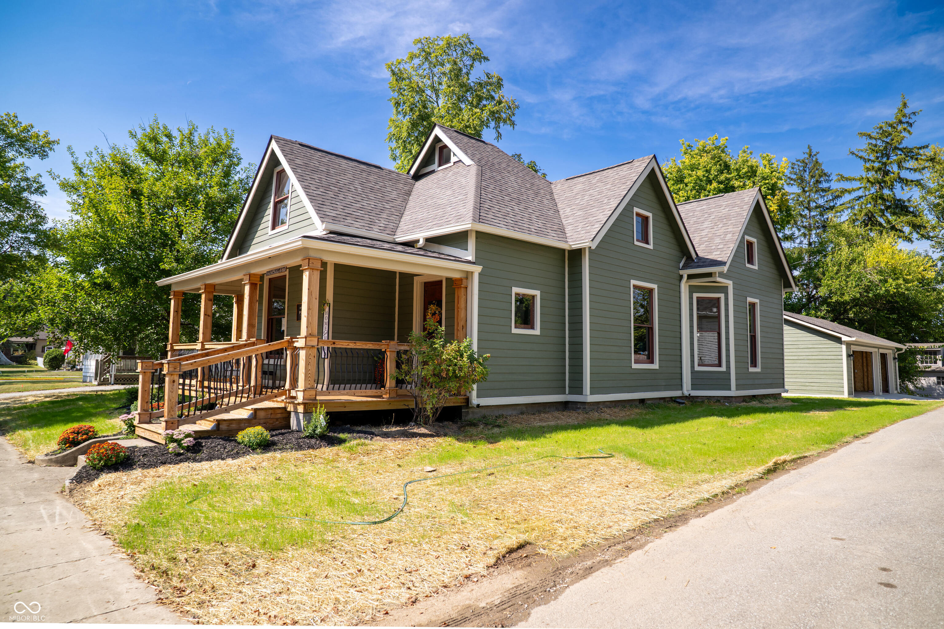 250 W King Street