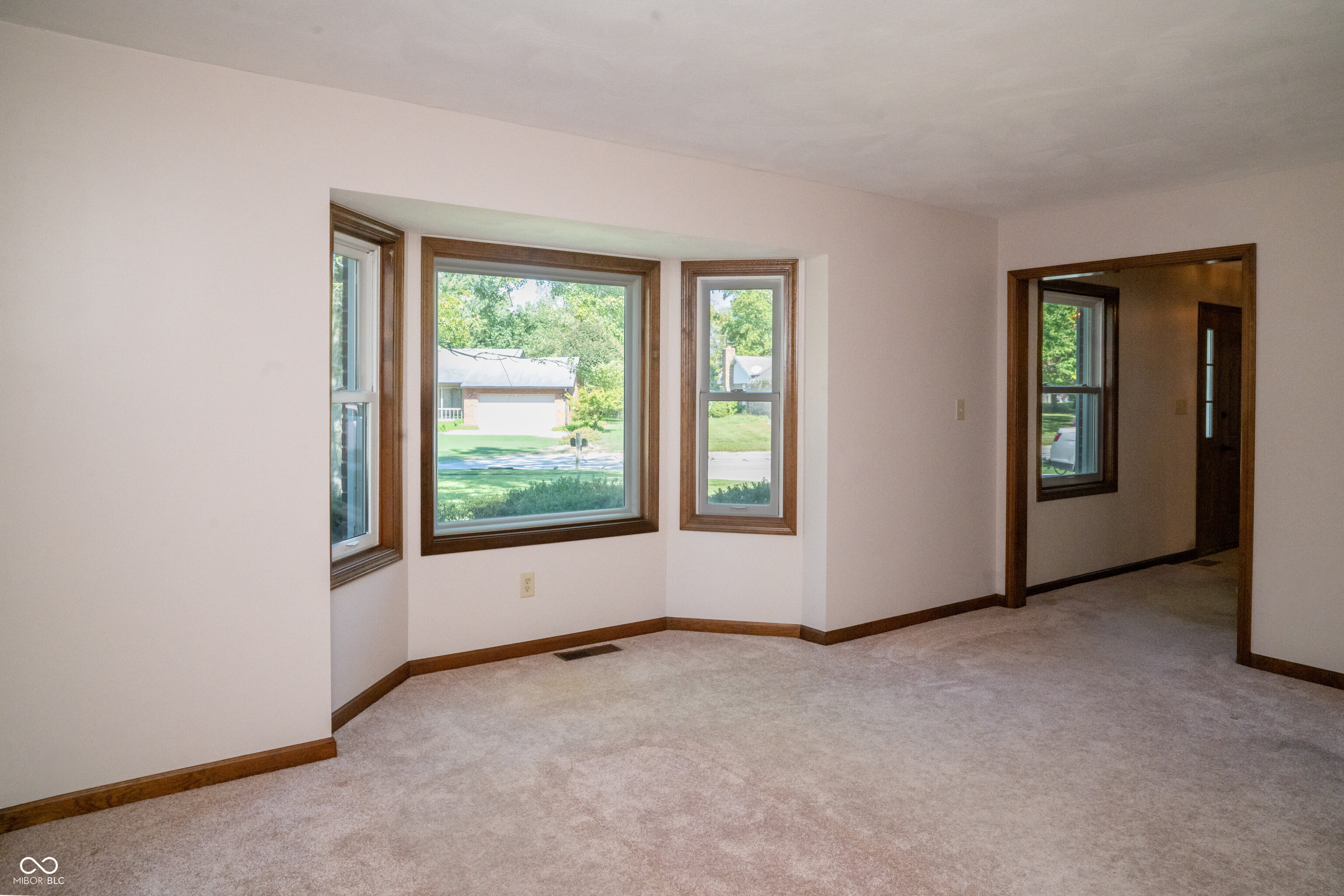 554 Whispering Trail