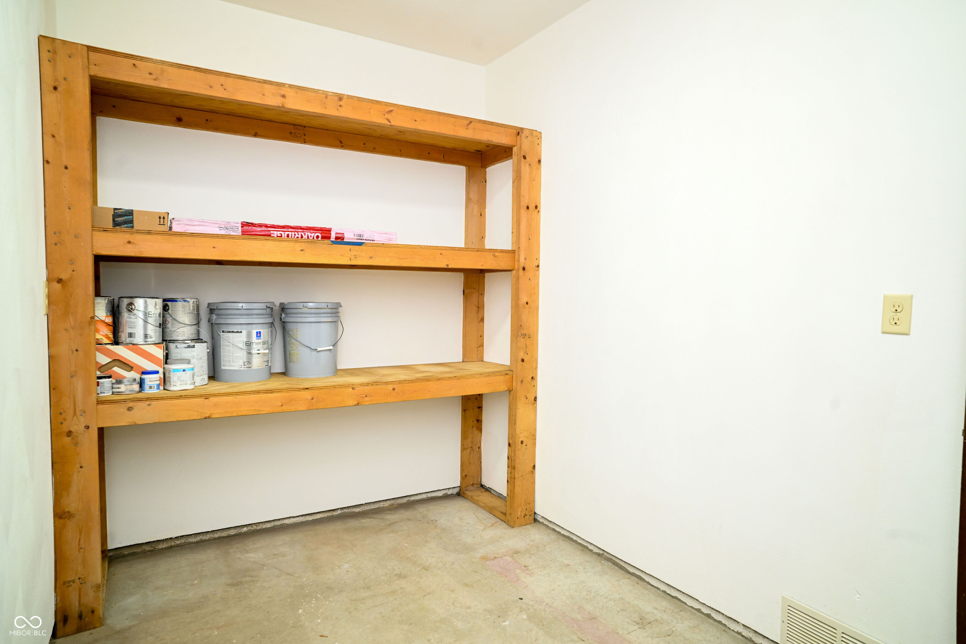 554 Whispering Trail