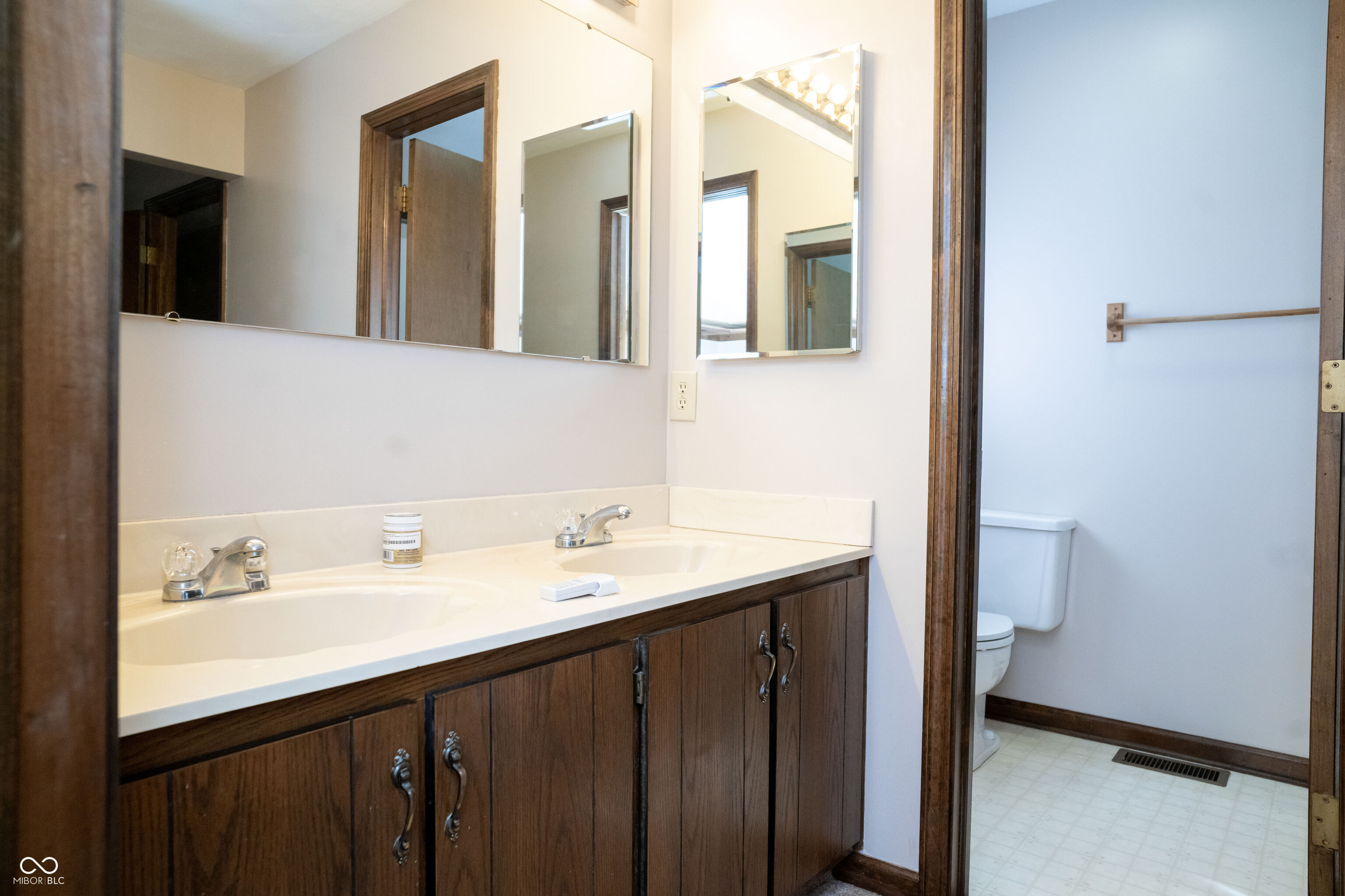 554 Whispering Trail