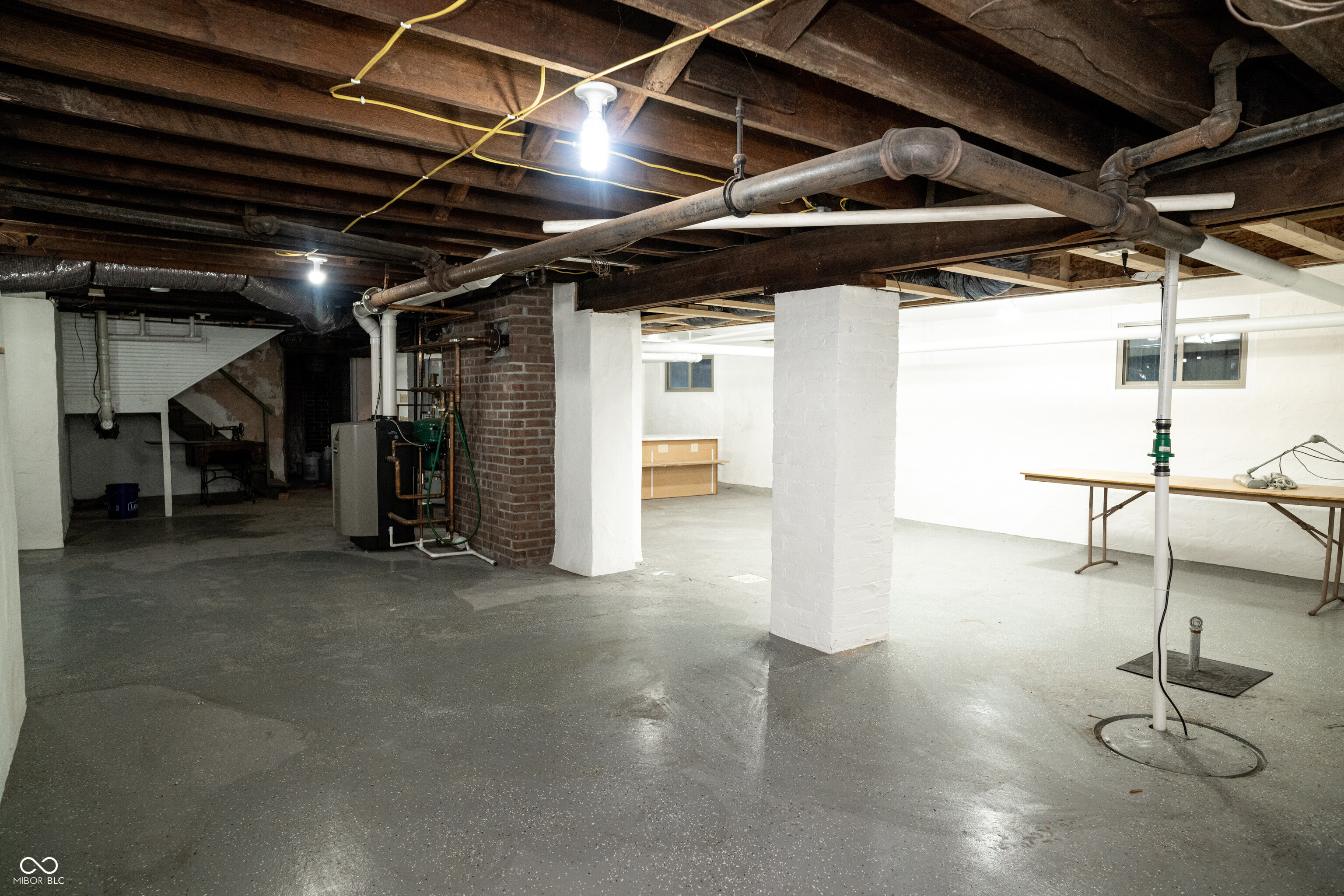 445 E Washington Street