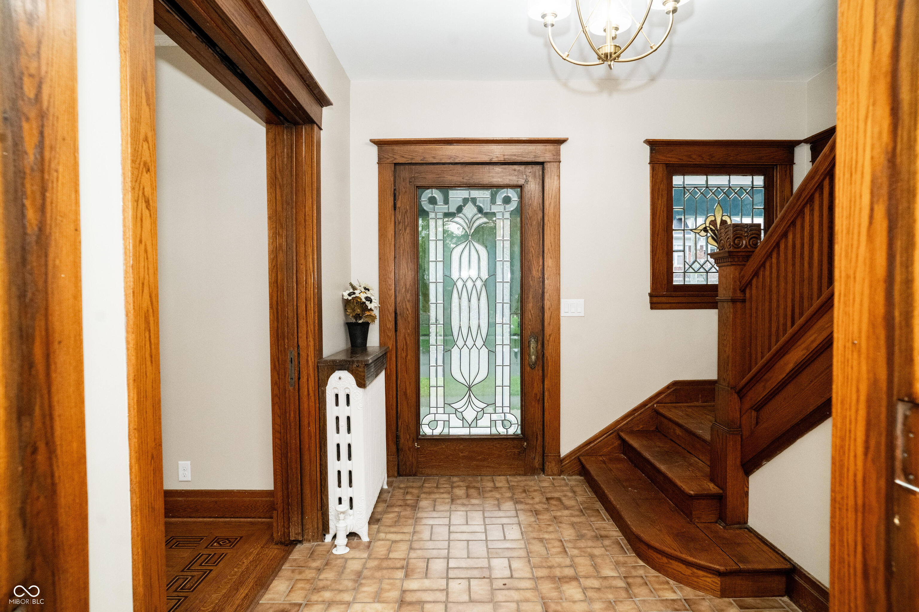 445 E Washington Street