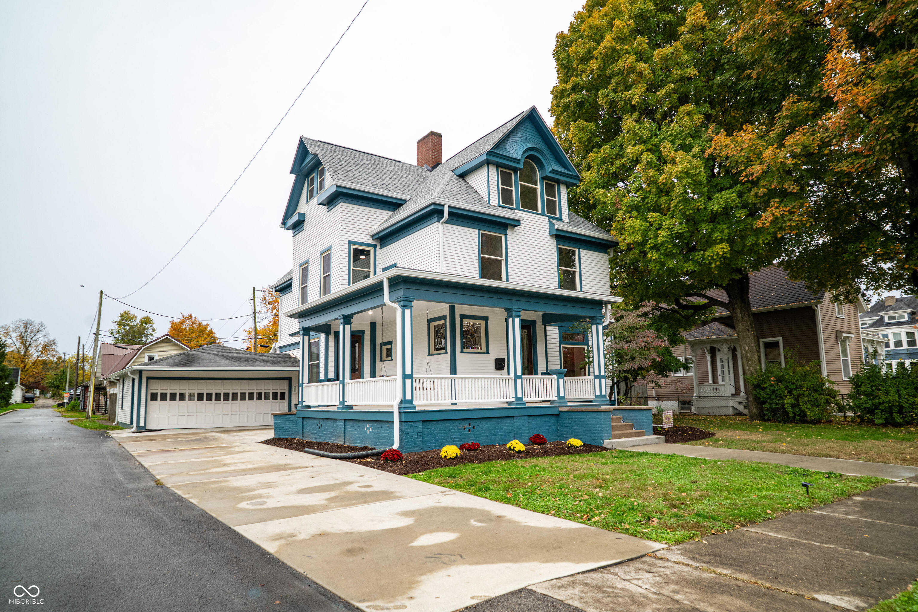 445 E Washington Street