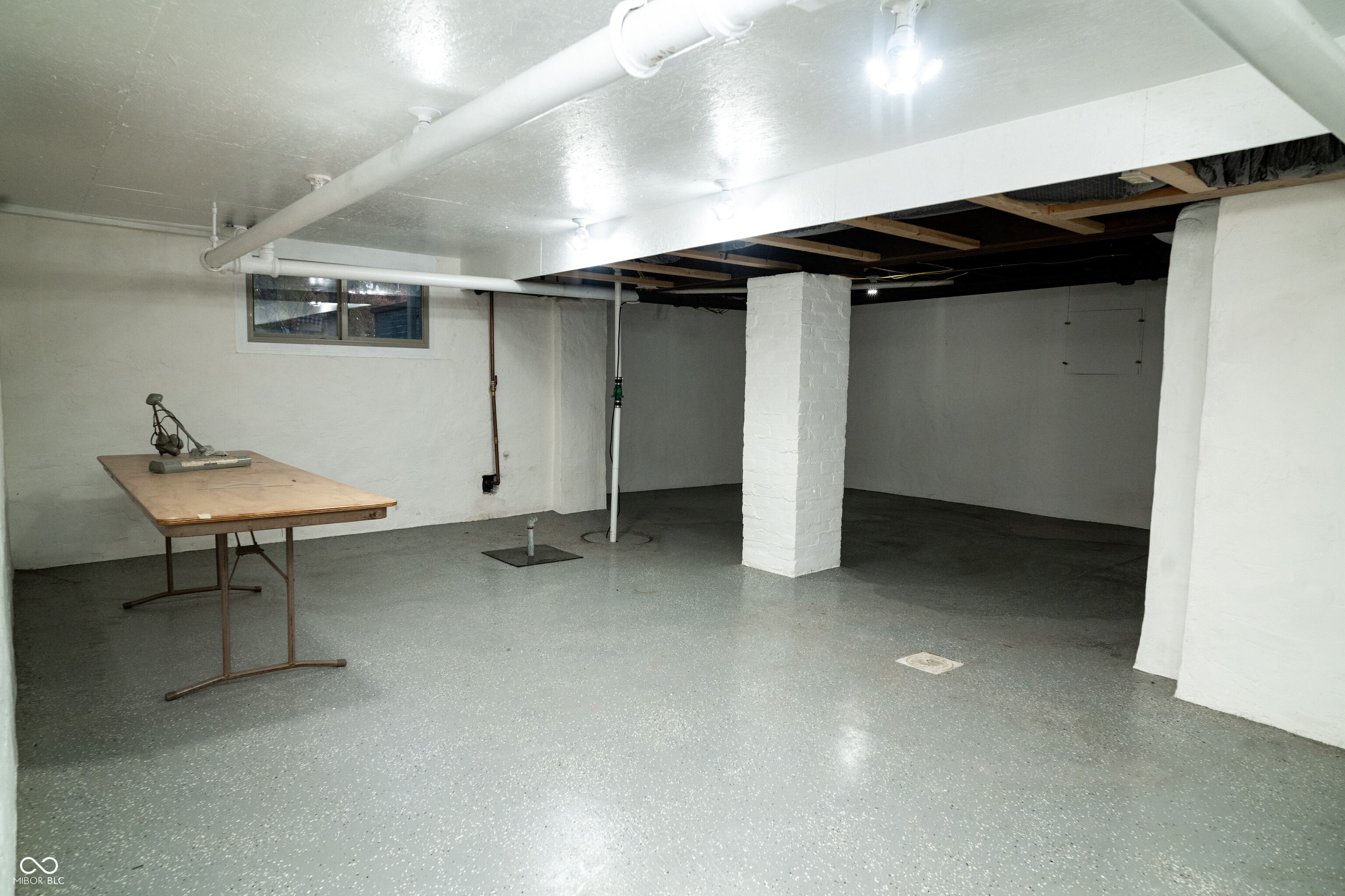 445 E Washington Street