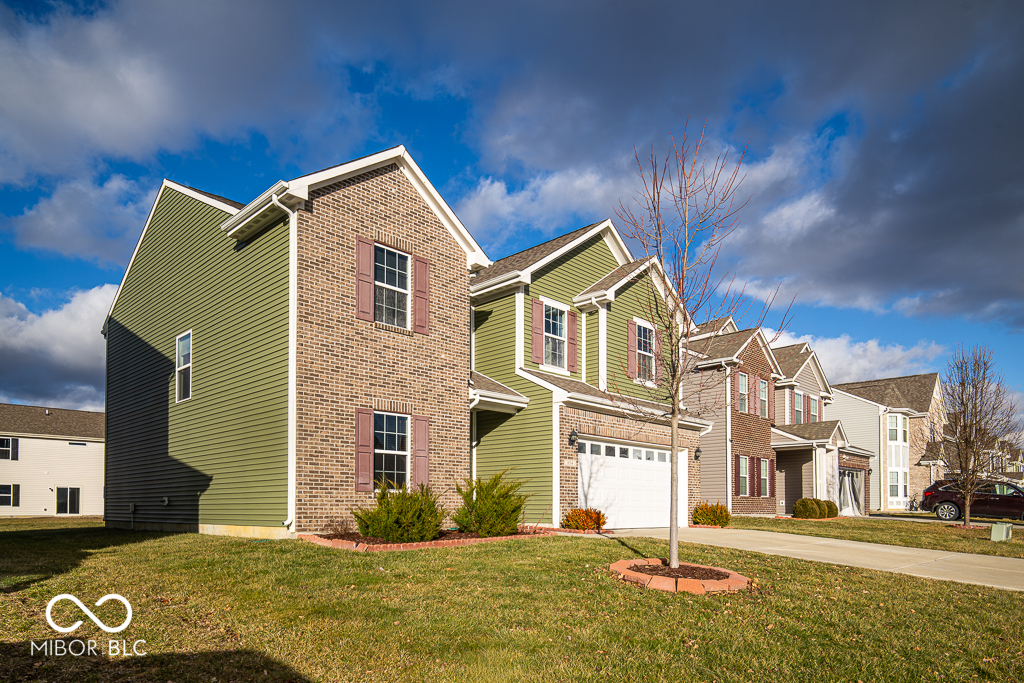 834 Blue Ash Trail