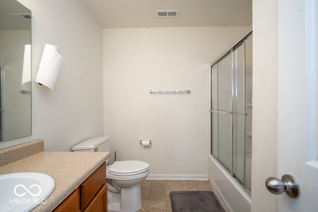 834 Blue Ash Trail