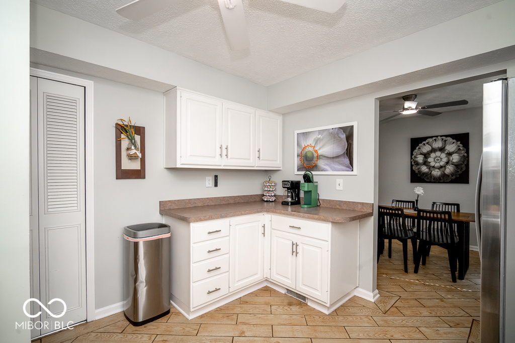 5551 Personality Court