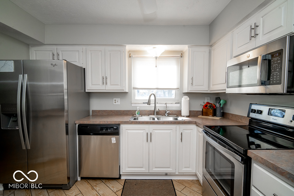 5551 Personality Court