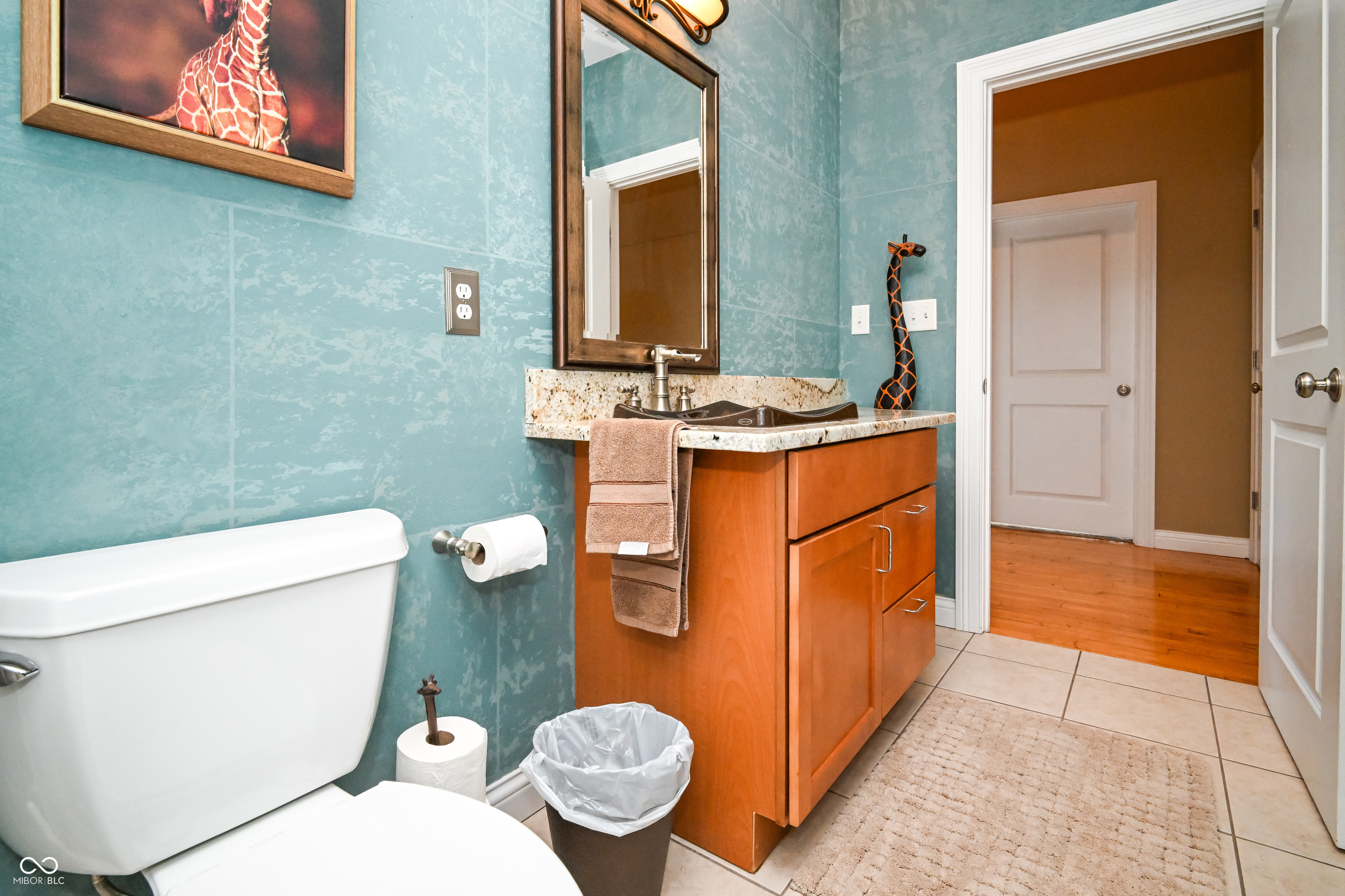 141 S Meridian Street Unit: 601