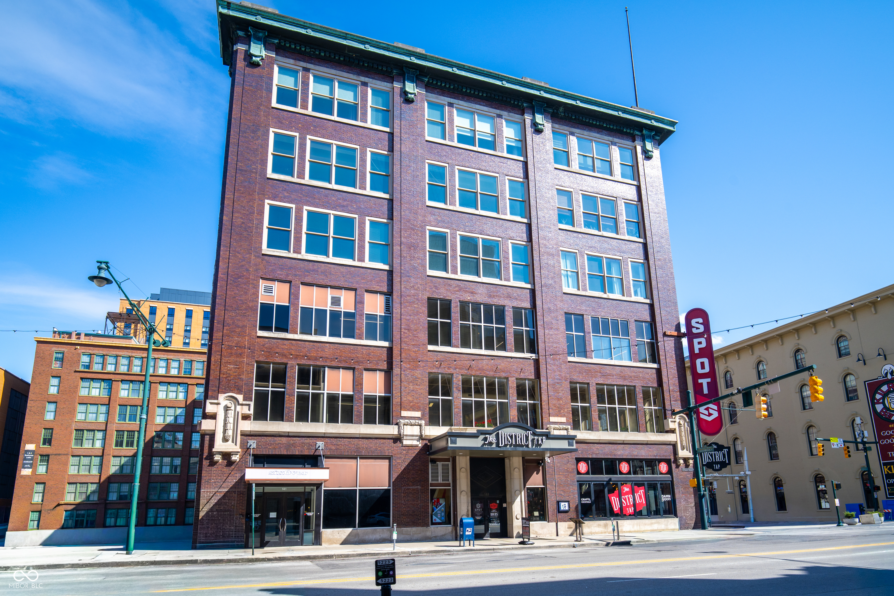 141 S Meridian Street Unit: 601