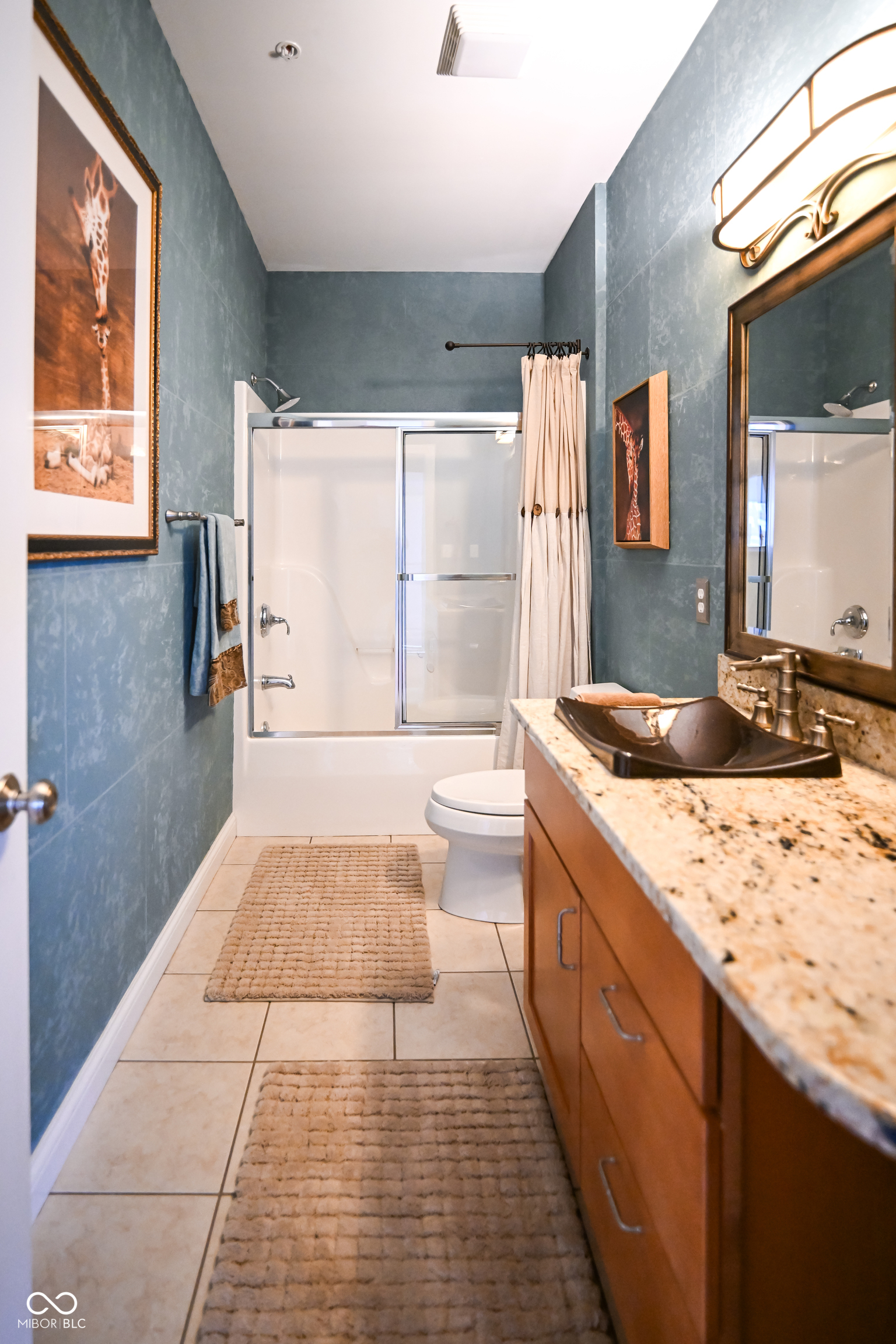 141 S Meridian Street Unit: 601