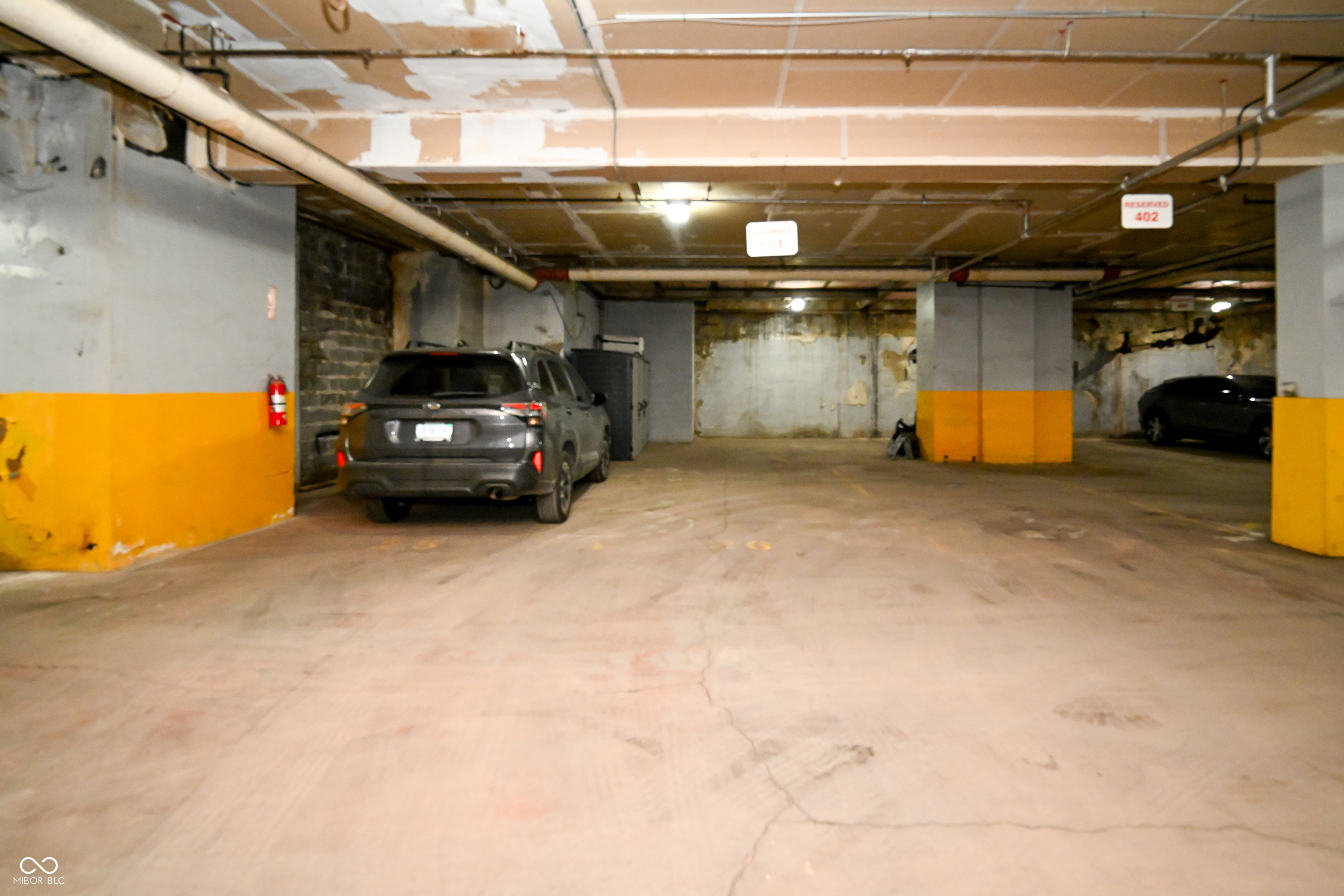 141 S Meridian Street Unit: 601