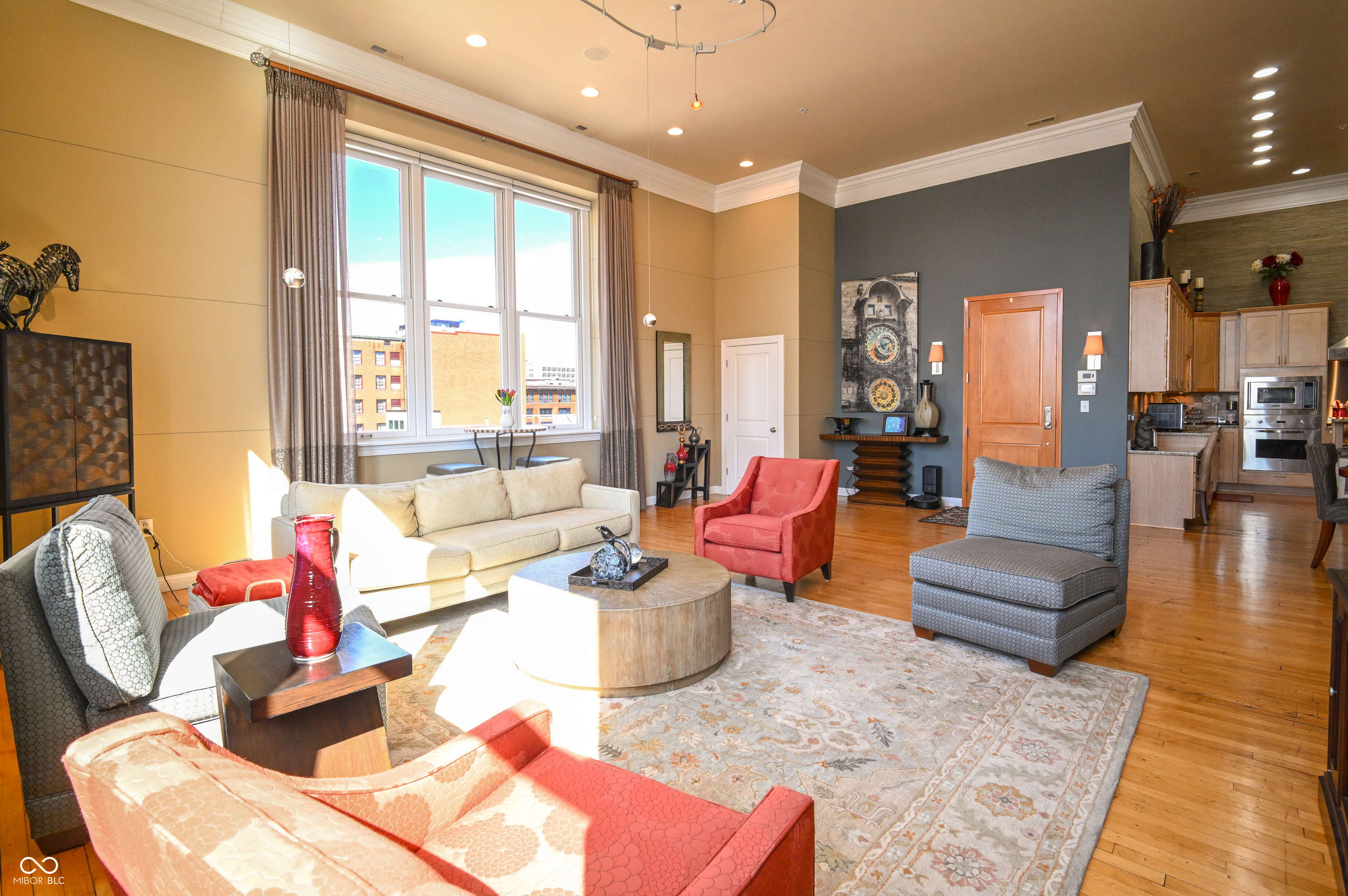 141 S Meridian Street Unit: 601