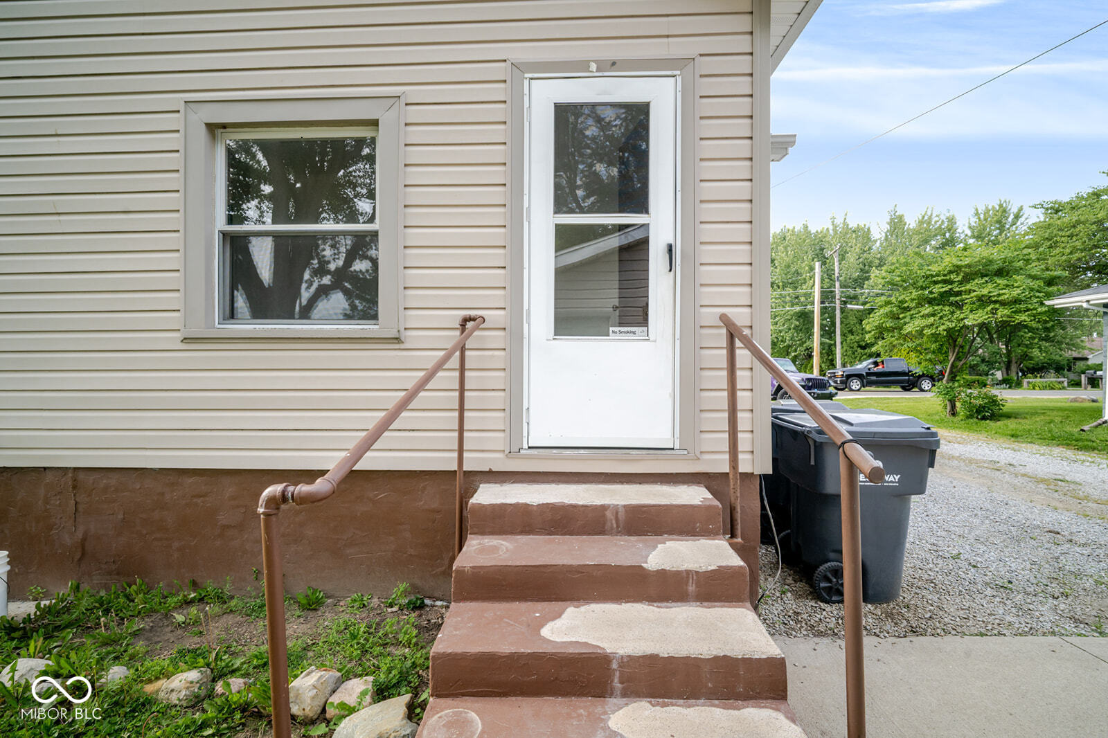 14009 W Daleville Road