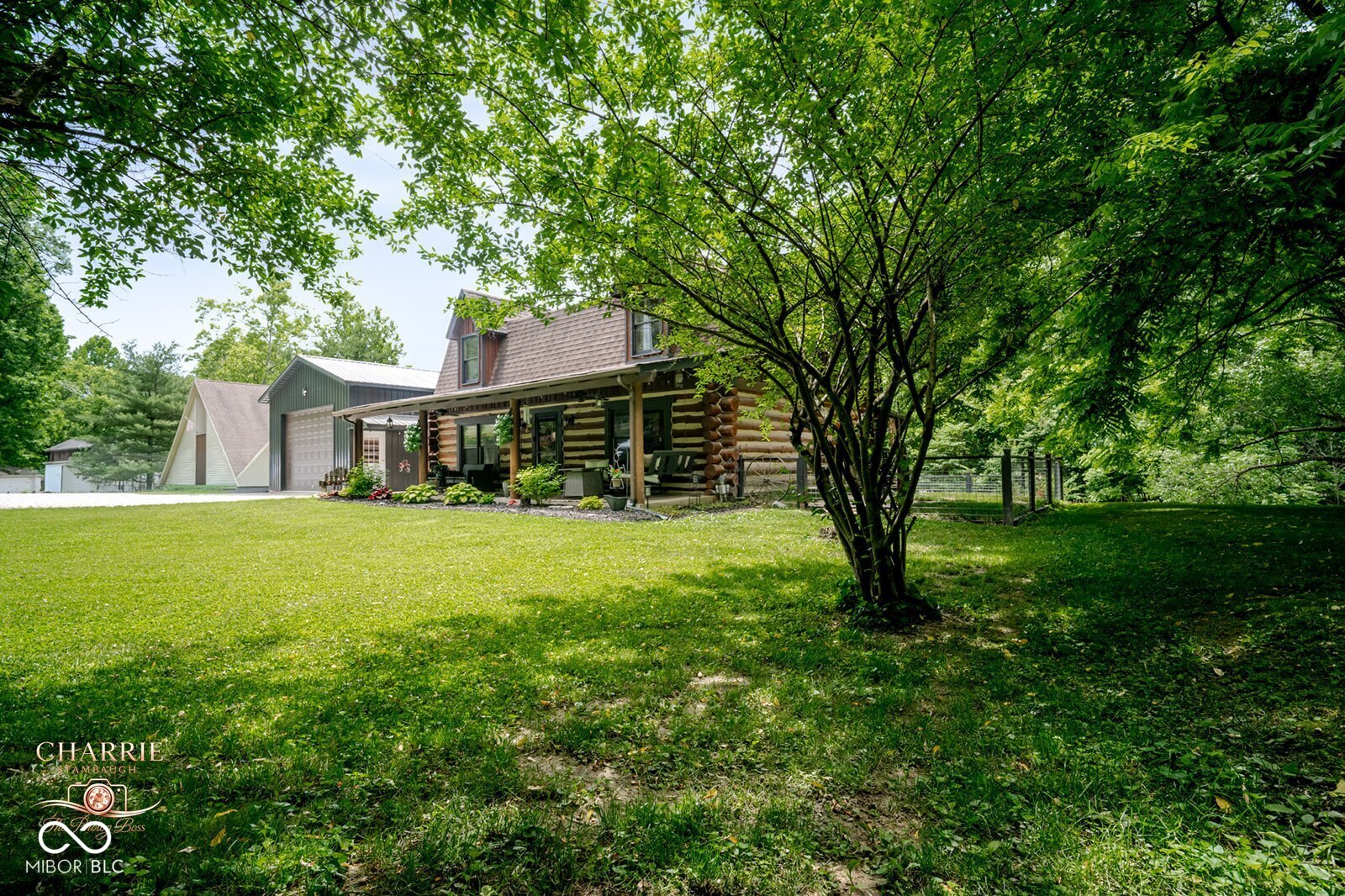 8556 N Chickadee Drive