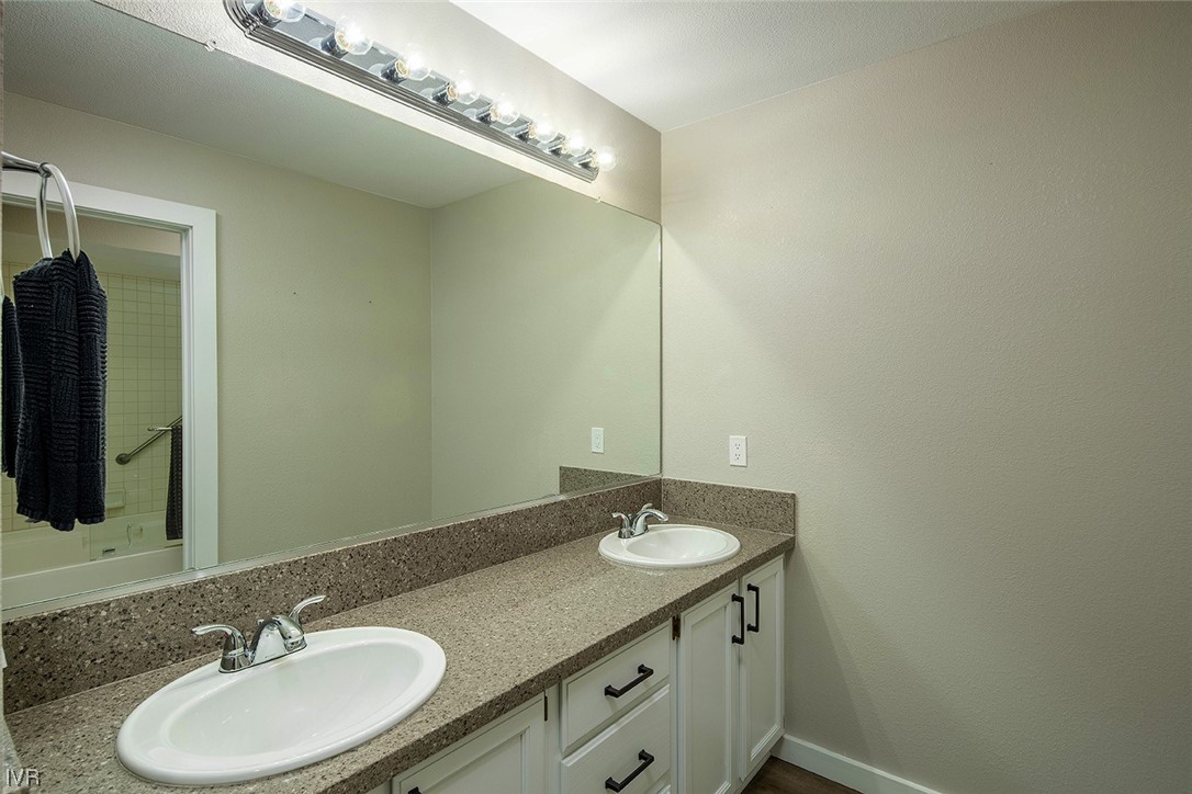 929 Northwood Drive 115