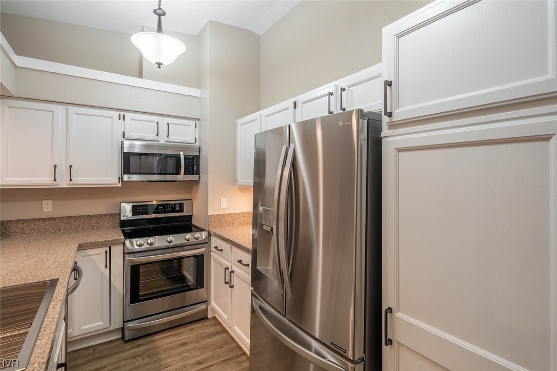 929 Northwood Drive 115