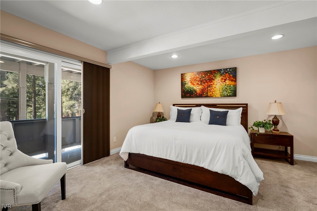 321 Ski Way 196
