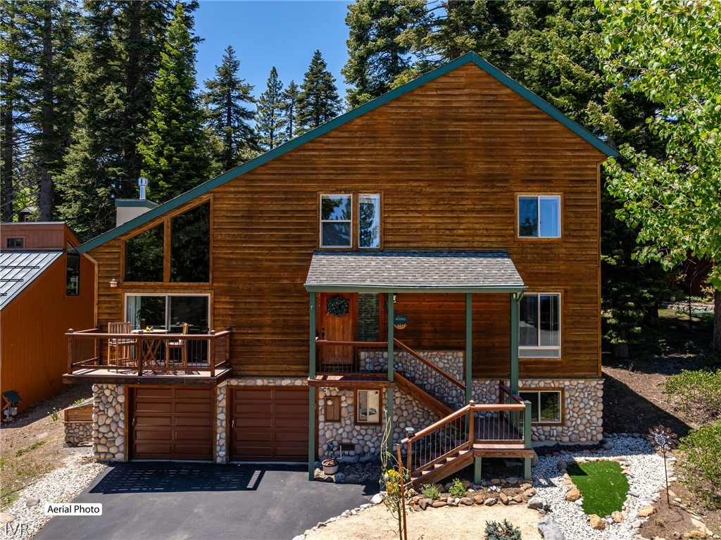 985 Dorcey Drive